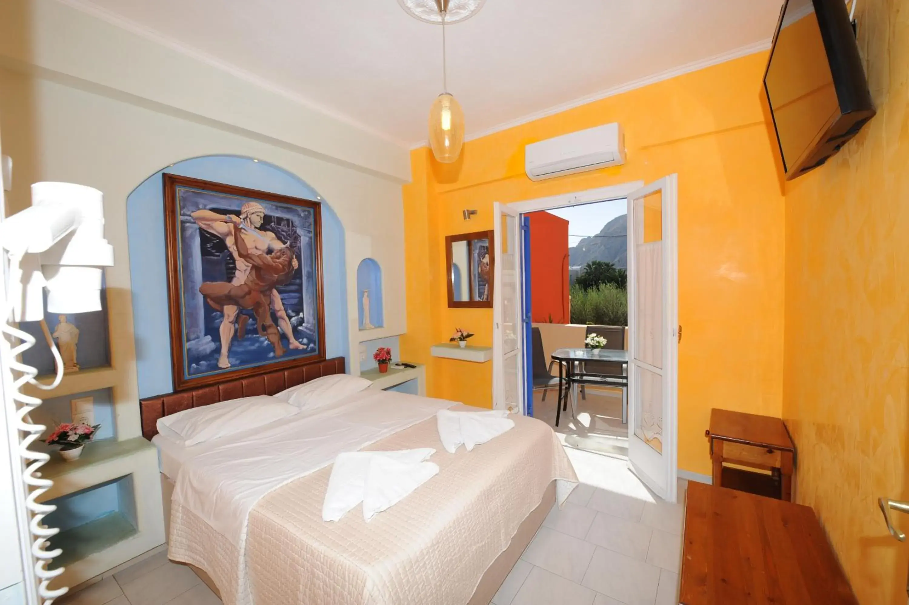 Bedroom, Bed in Orfeas Apartments Bedroom, Bed in Orfeas Apartments