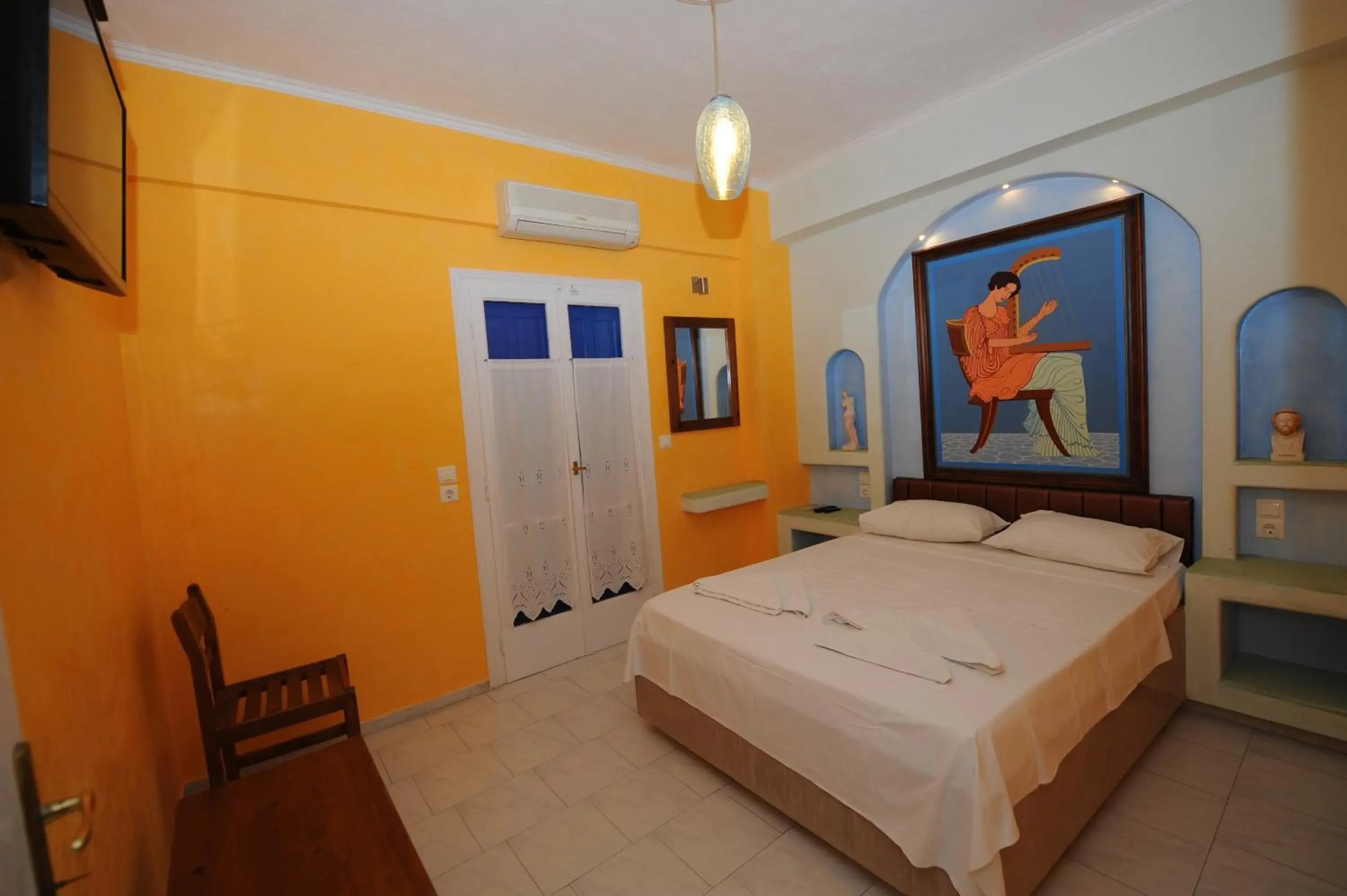 Bedroom, Bed in Orfeas Apartments Bedroom, Bed in Orfeas Apartments