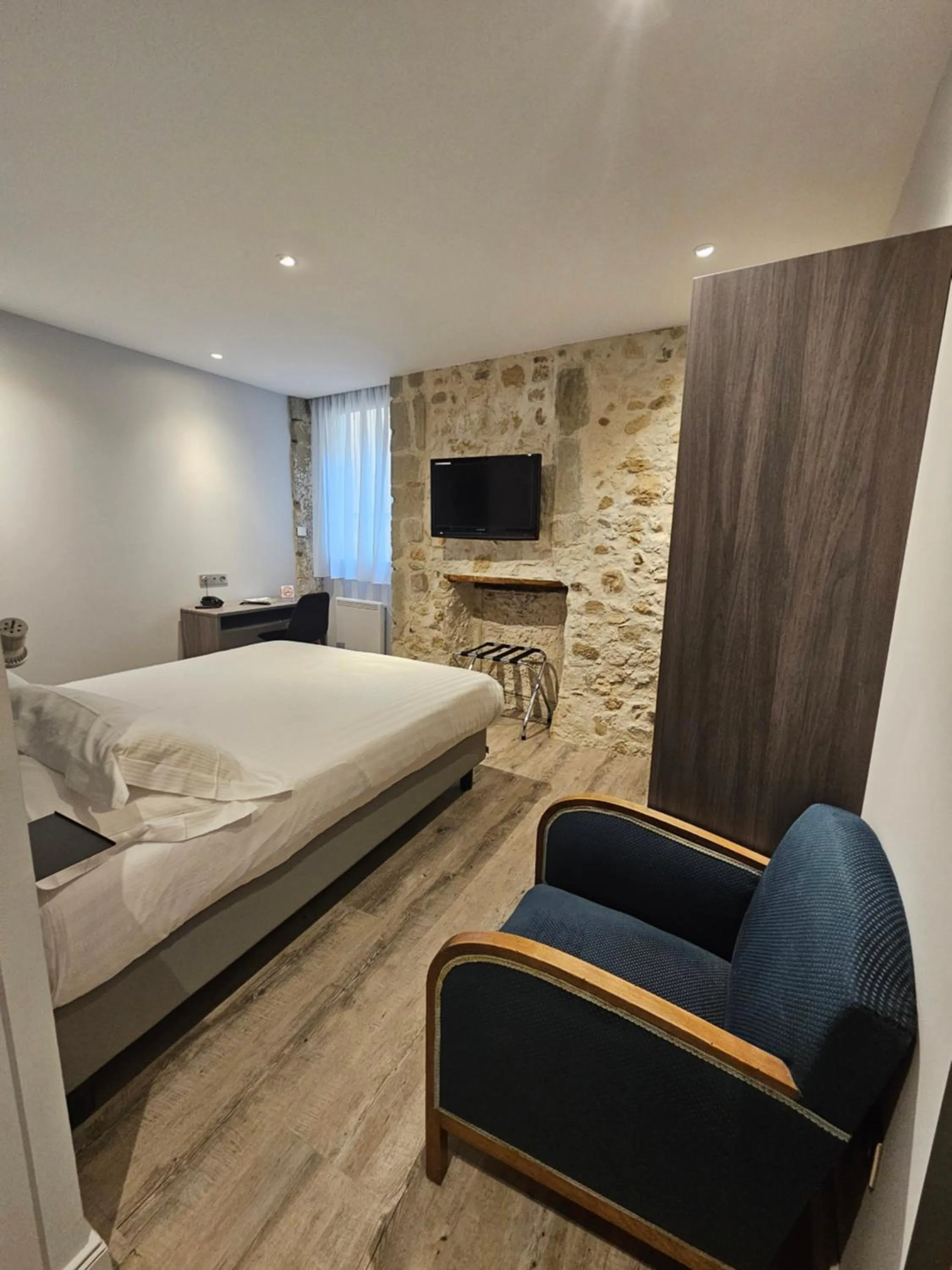 Bed in Hotel de la Couronne