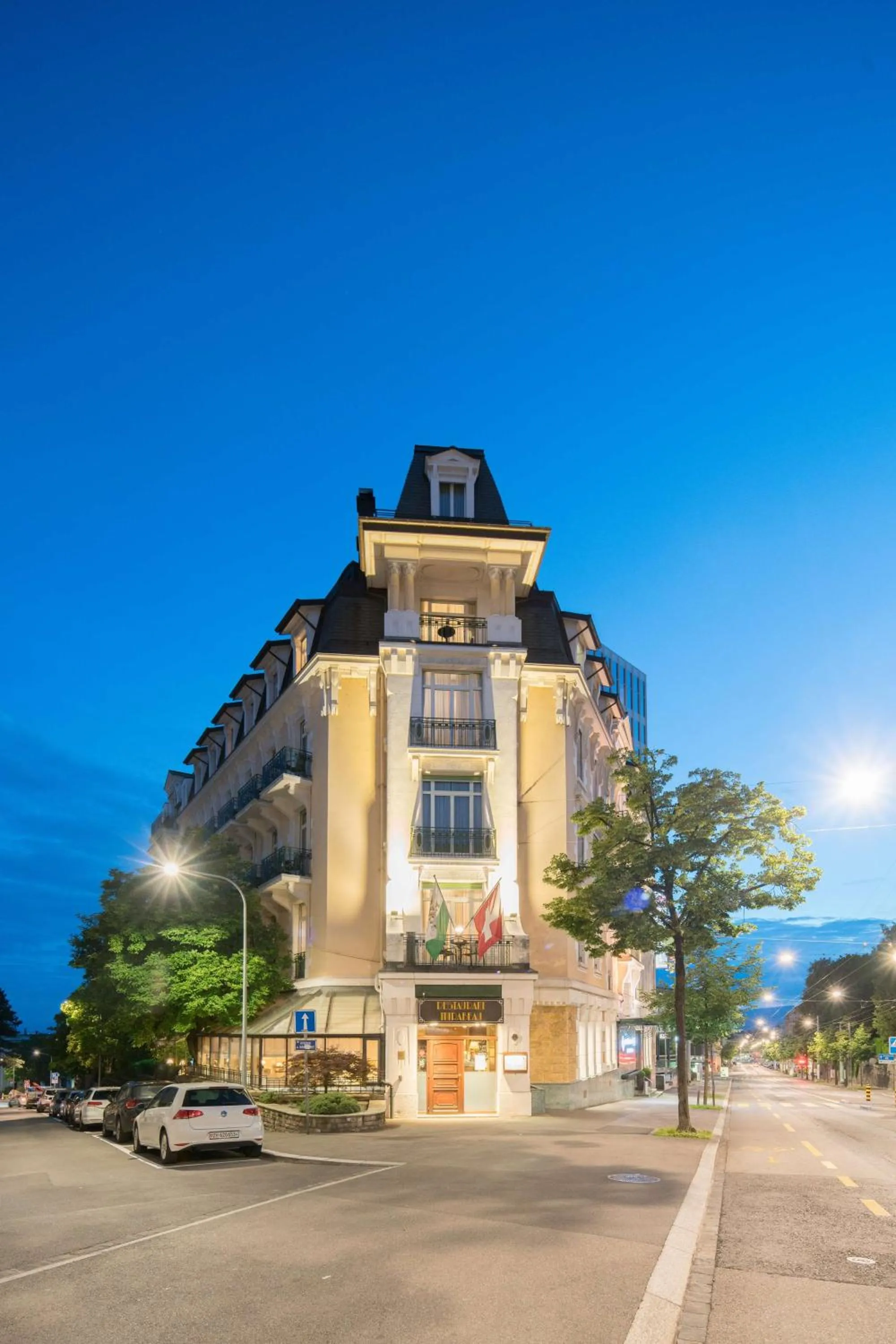 Property building in Best Western Plus Hotel Mirabeau
