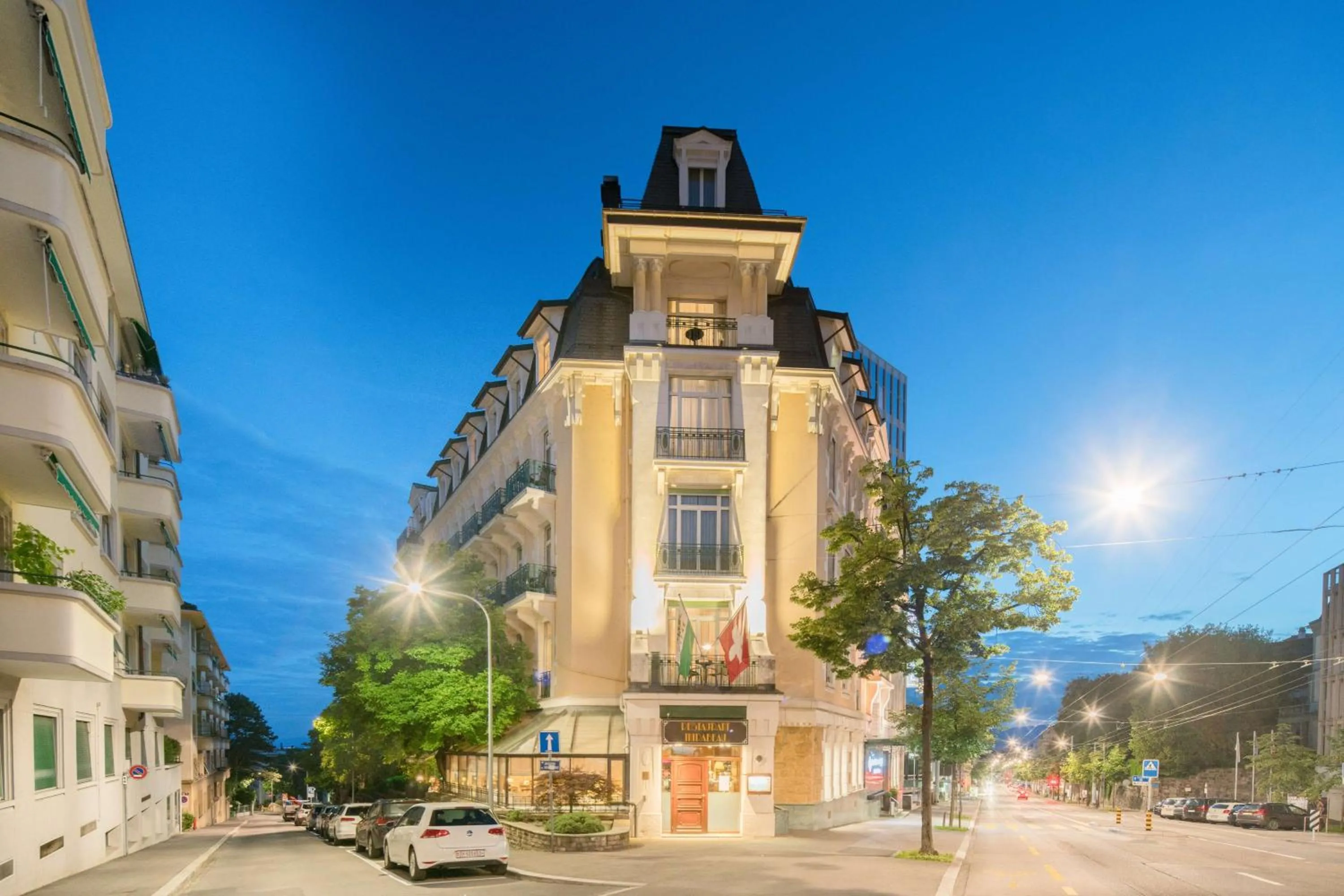 Property building in Best Western Plus Hotel Mirabeau