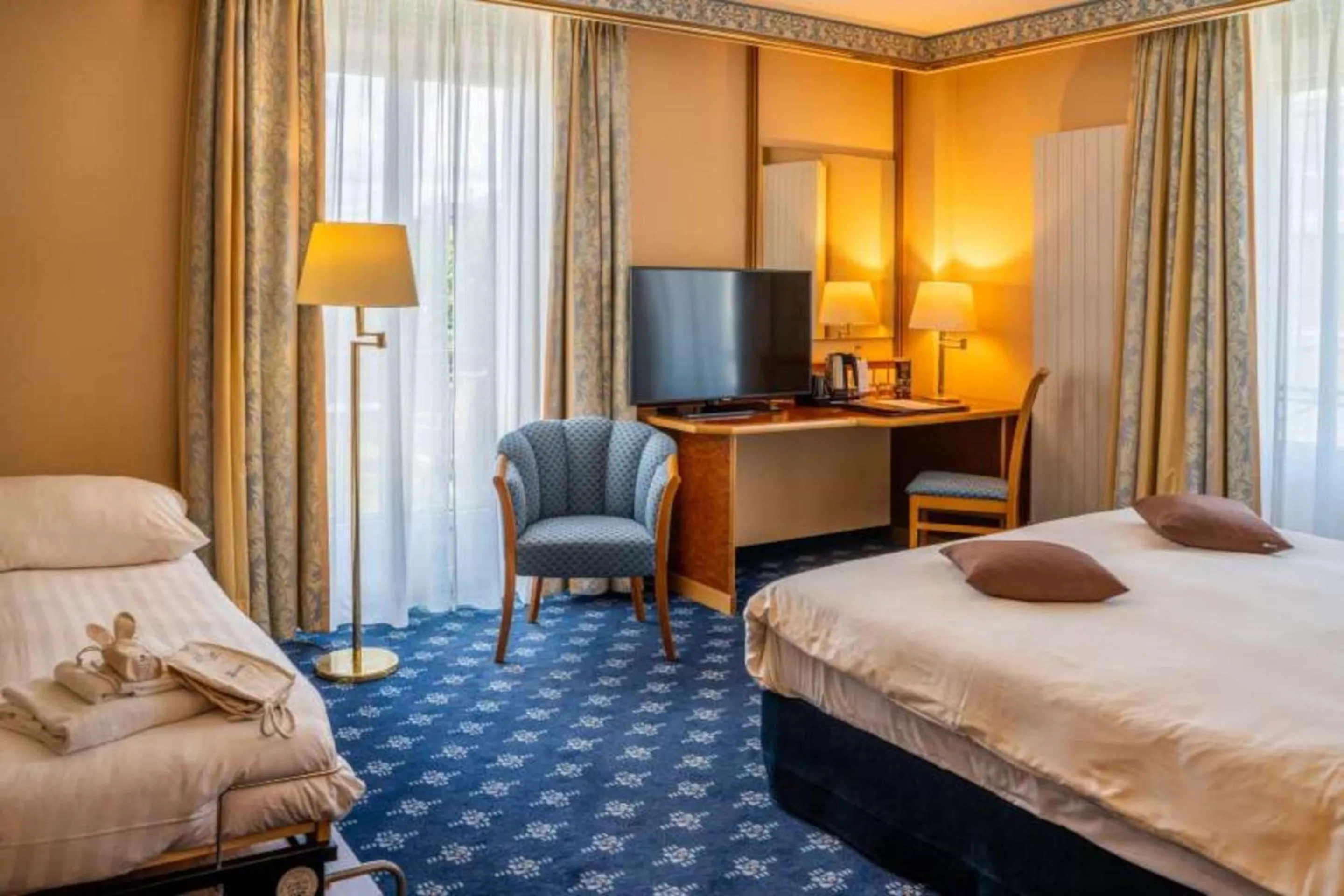 Bedroom, Bed in Best Western Plus Hotel Mirabeau