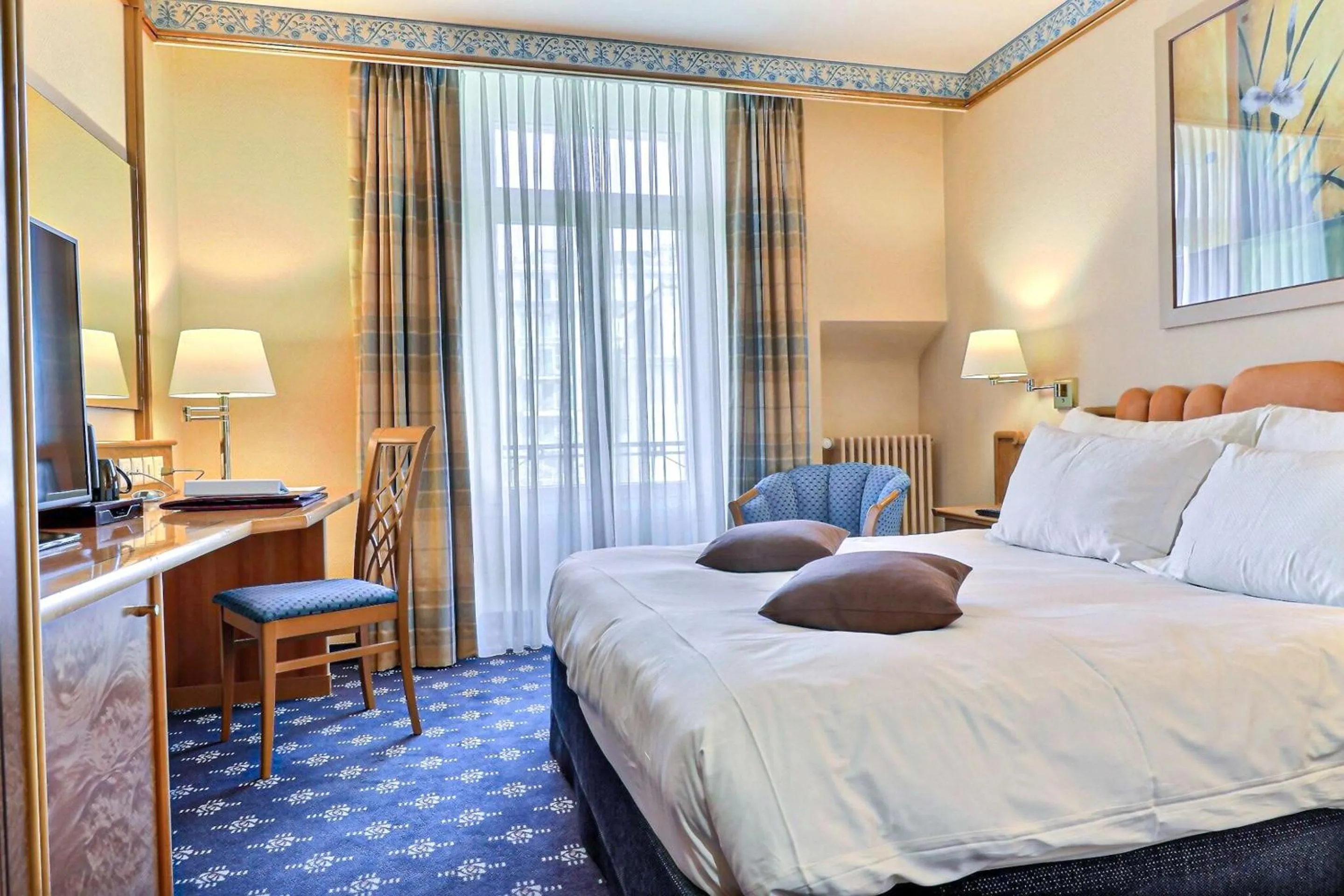 Bedroom, Bed in Best Western Plus Hotel Mirabeau