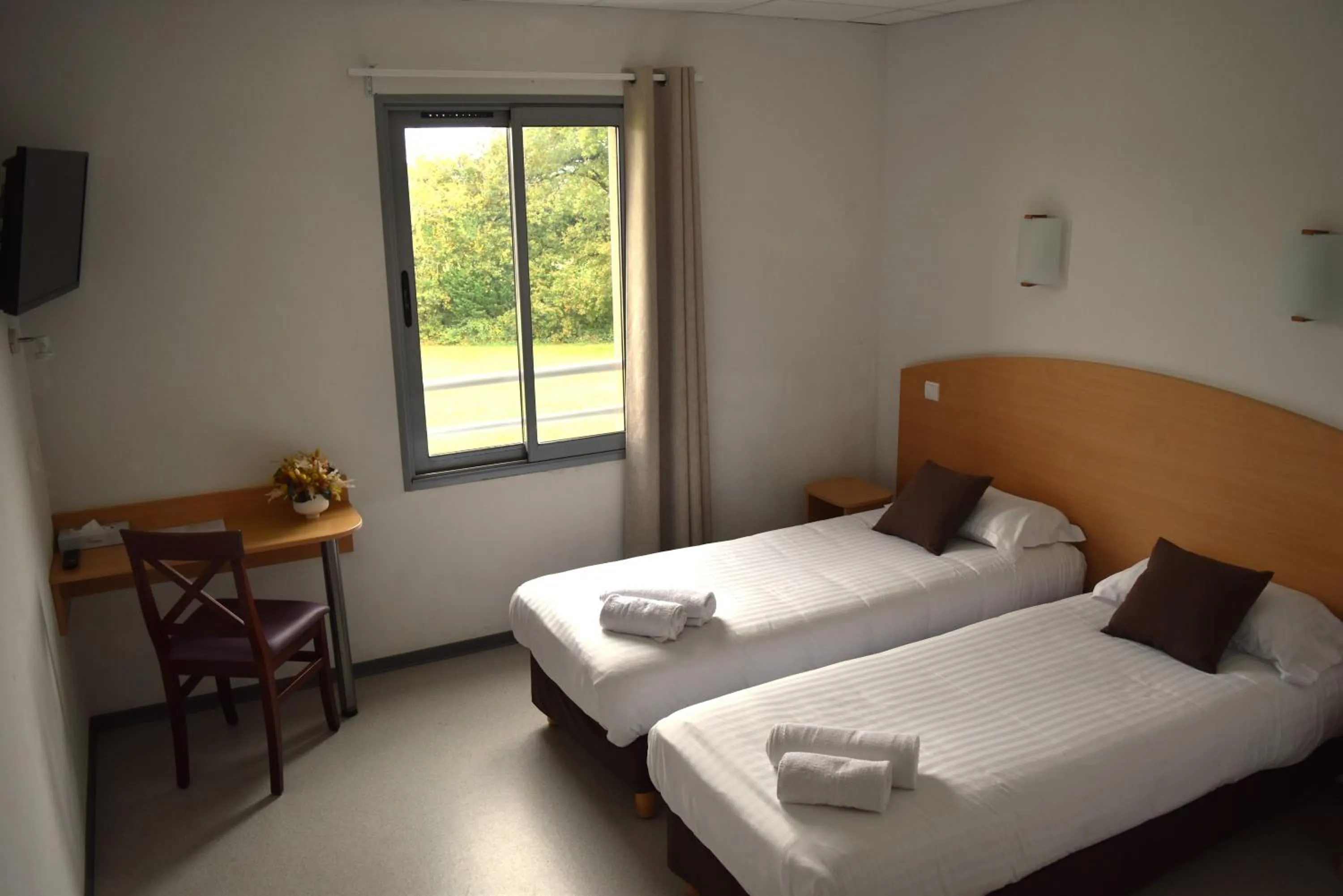 Photo of the whole room, Bed in Au Périgord Noir