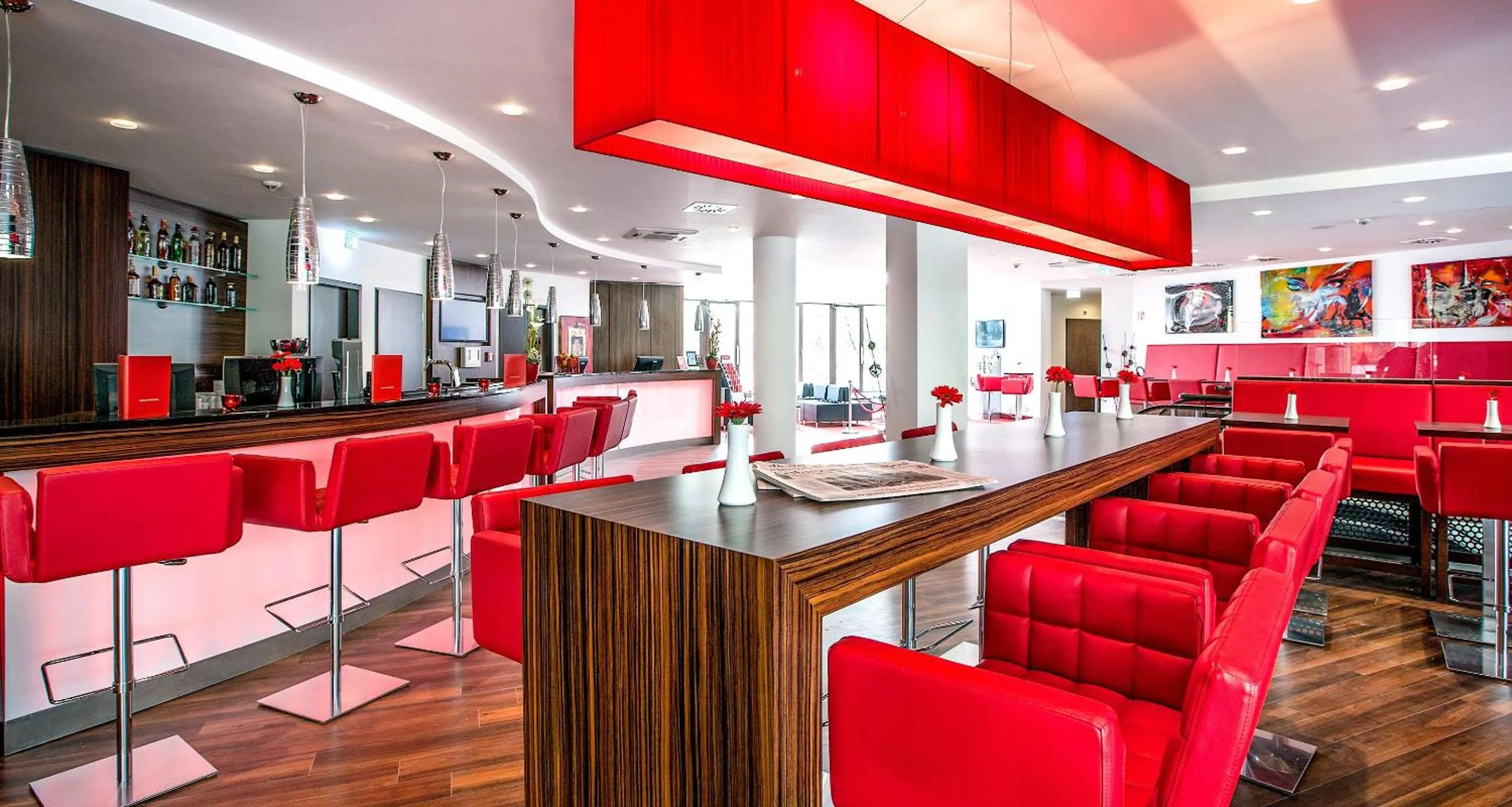 Lobby or reception in Best Western Plus Plaza Berlin Kurfürstendamm