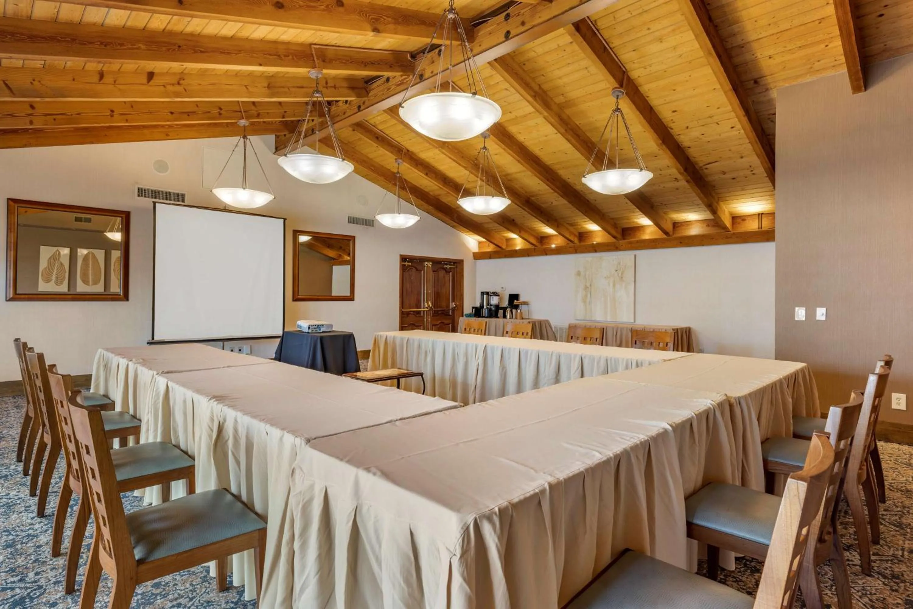Meeting/conference room in Best Western PLUS Island Palms Hotel & Marina