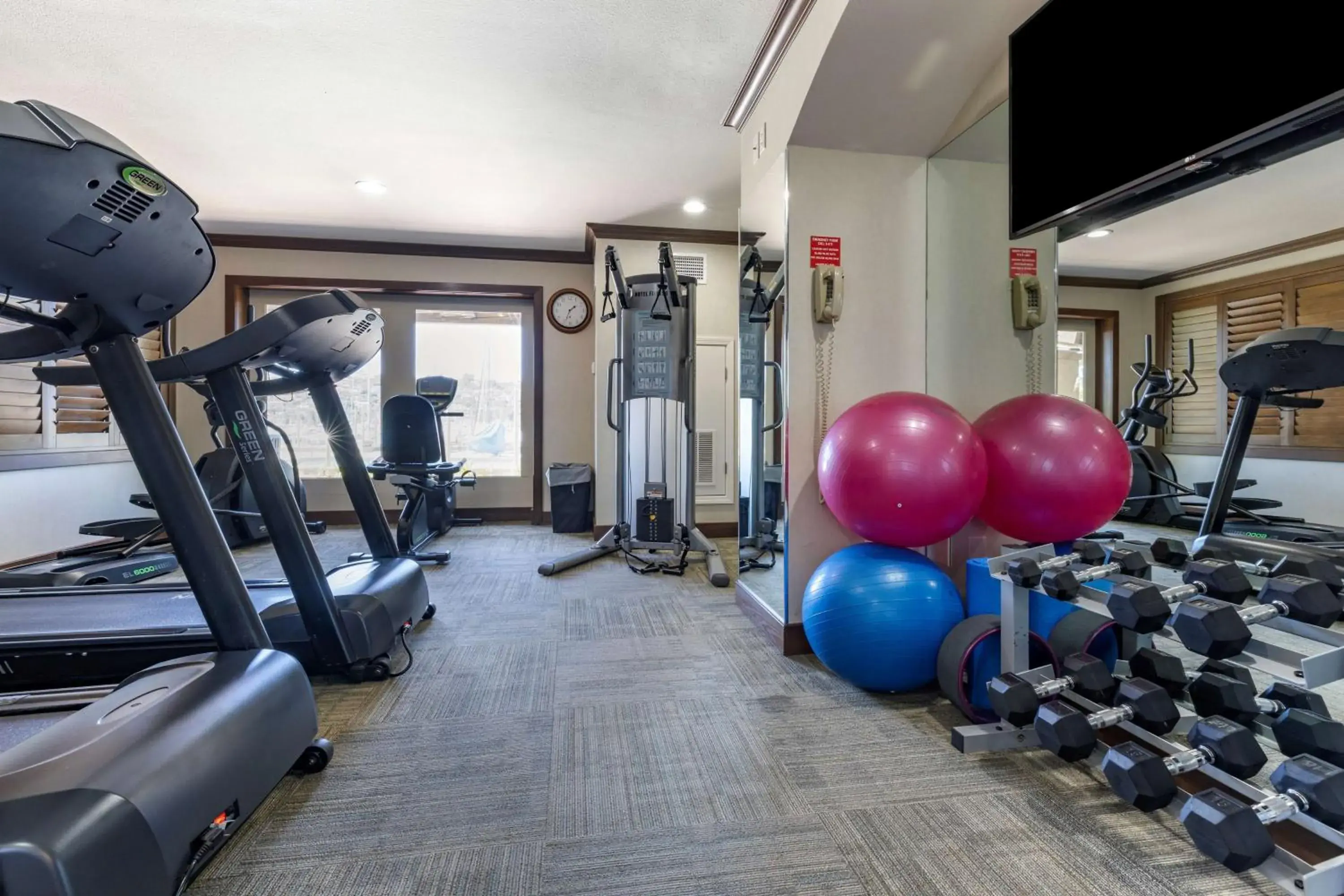 Spa and wellness centre/facilities in Best Western PLUS Island Palms Hotel & Marina Spa and wellness centre/facilities in Best Western PLUS Island Palms Hotel & Marina