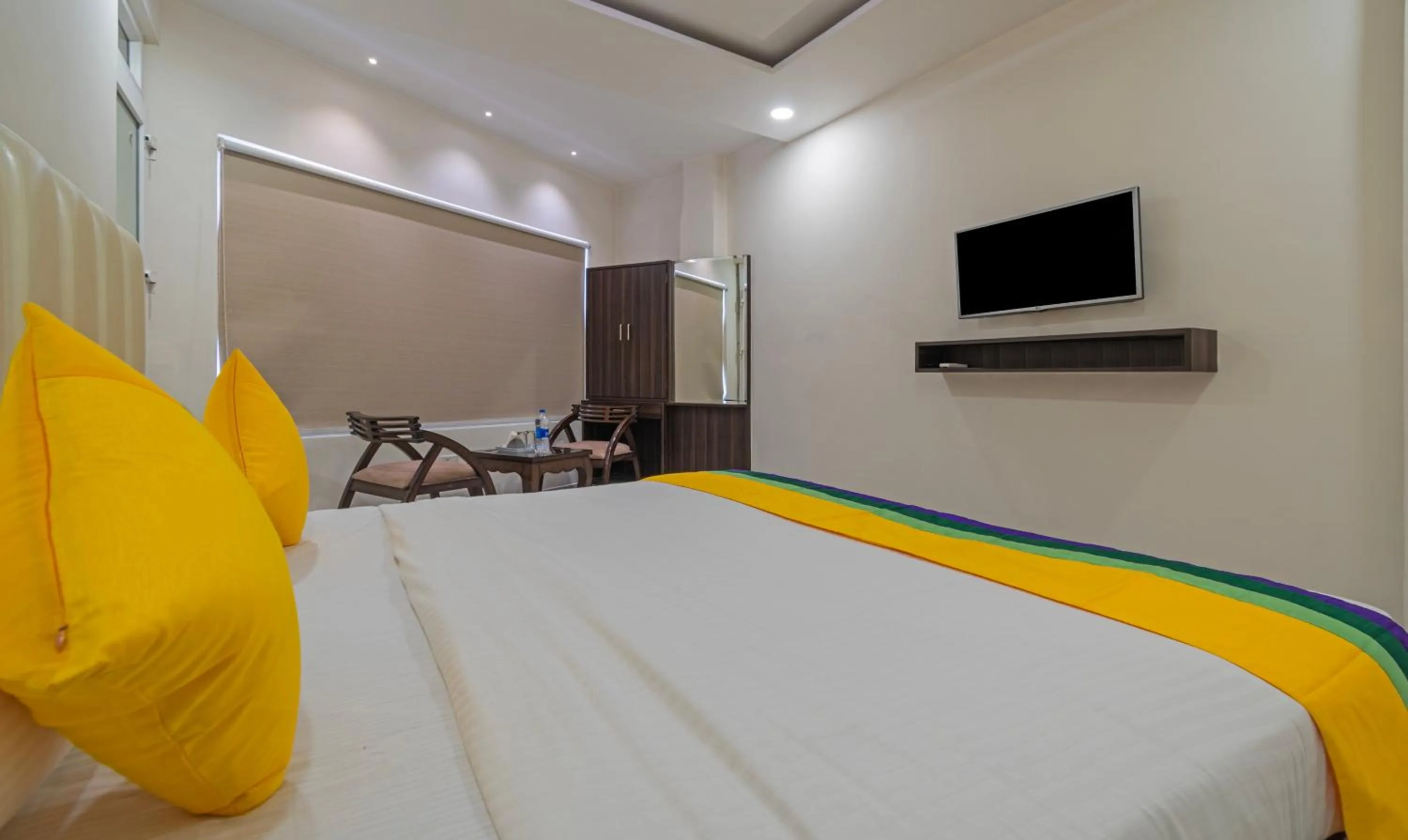 Bed in Itsy Hotels P Grand