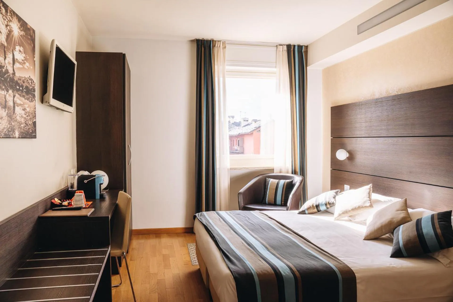 Photo of the whole room, Bed in HB Aosta Hotel & Balcony SPA