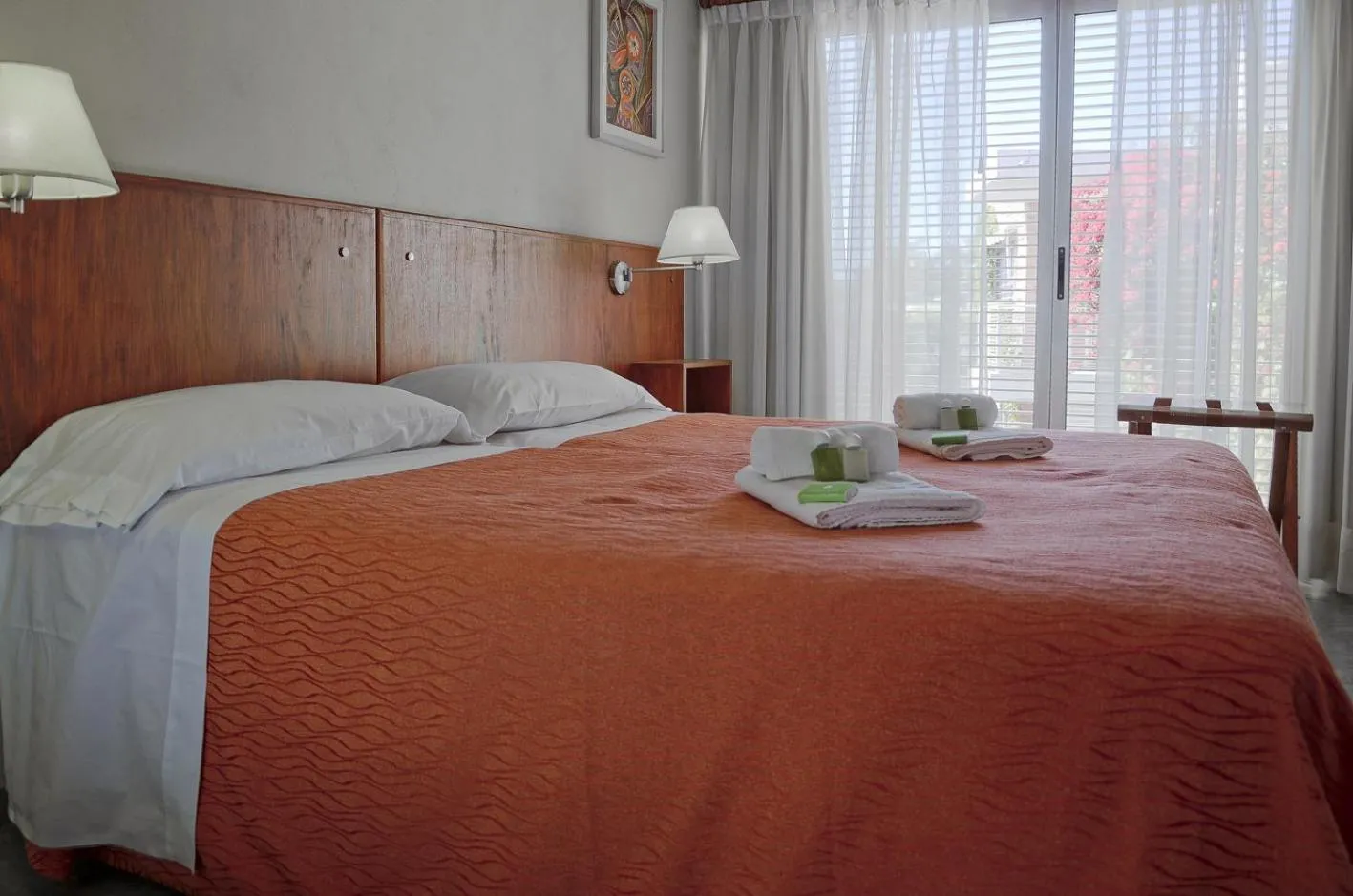 Nuna Ayni Apartments