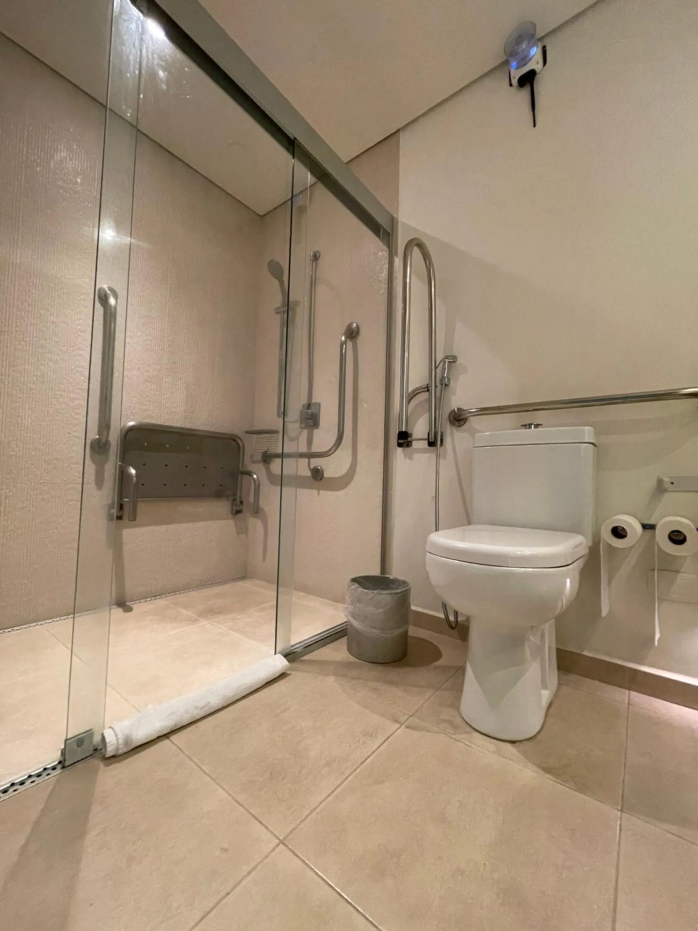 Bathroom in Hotel Nacional Inn Curitiba Santa Felicidade