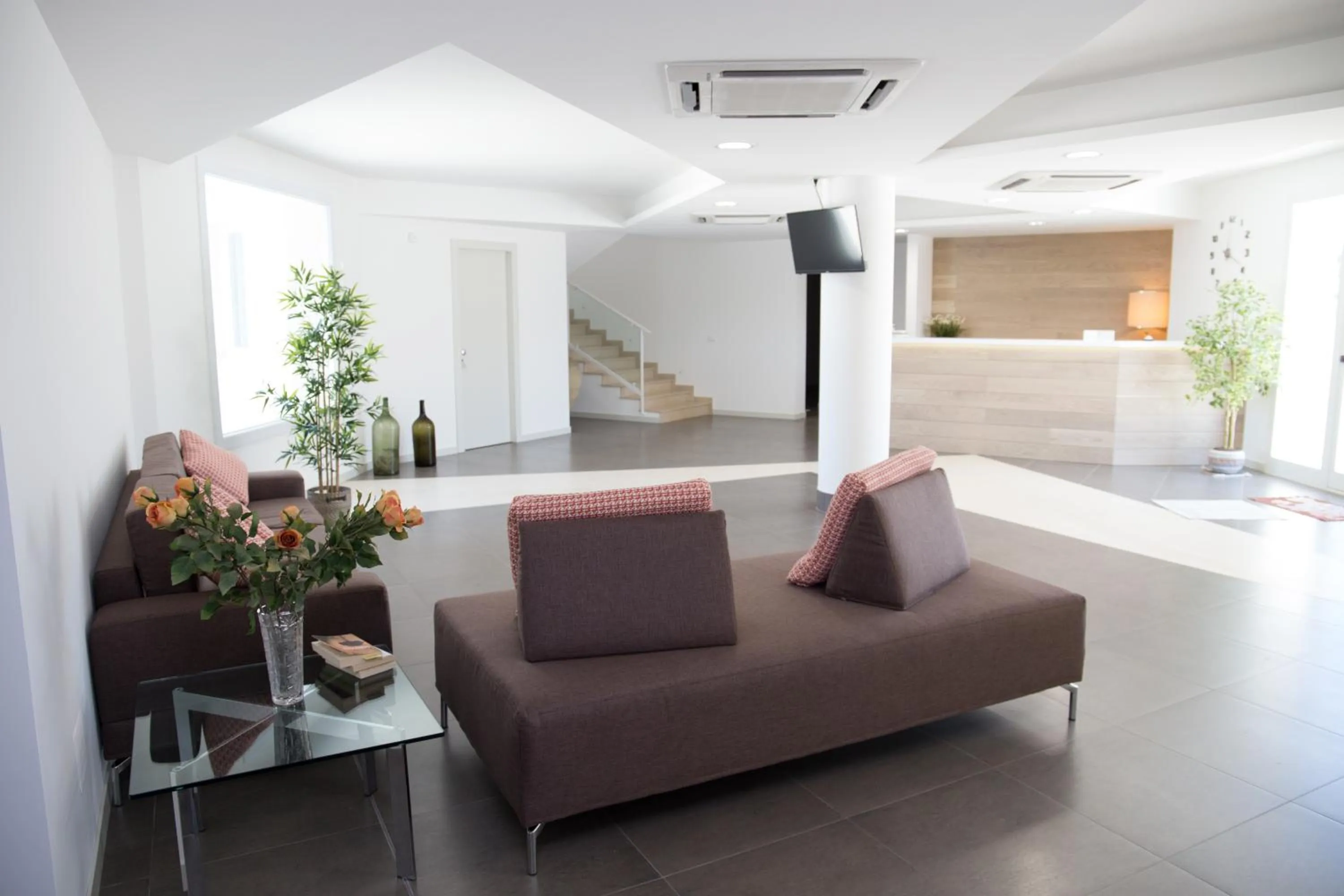 TV and multimedia in Hotel Grel