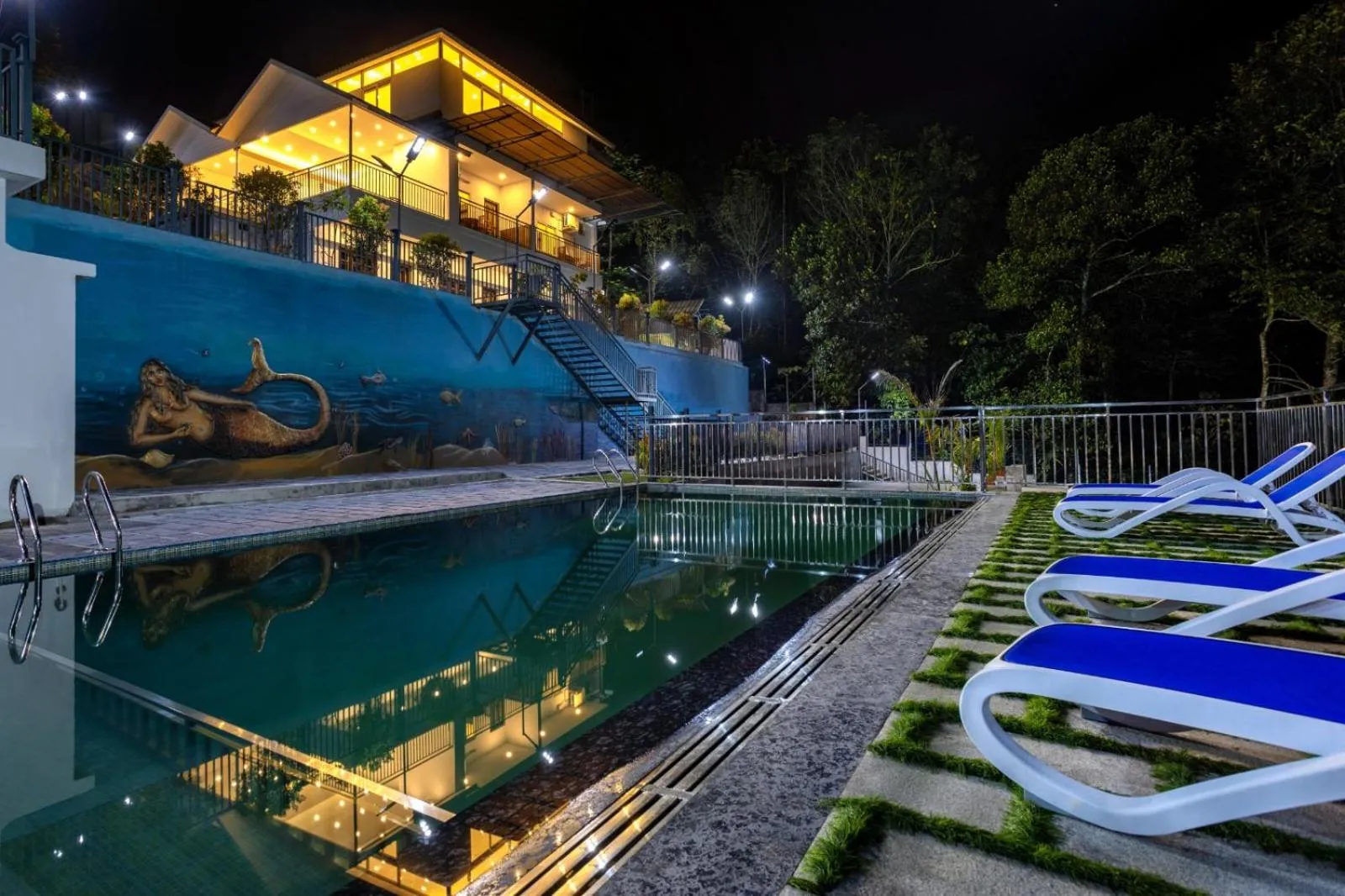 Pool view in Star Emirates Luxury Resort and Spa, Munnar