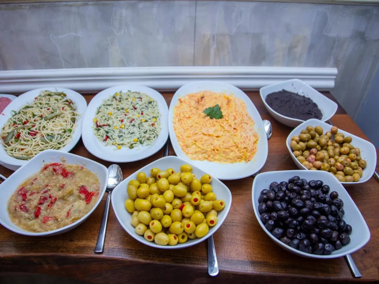 Breakfast in HHK Hotel Downtown Breakfast in HHK Hotel Downtown