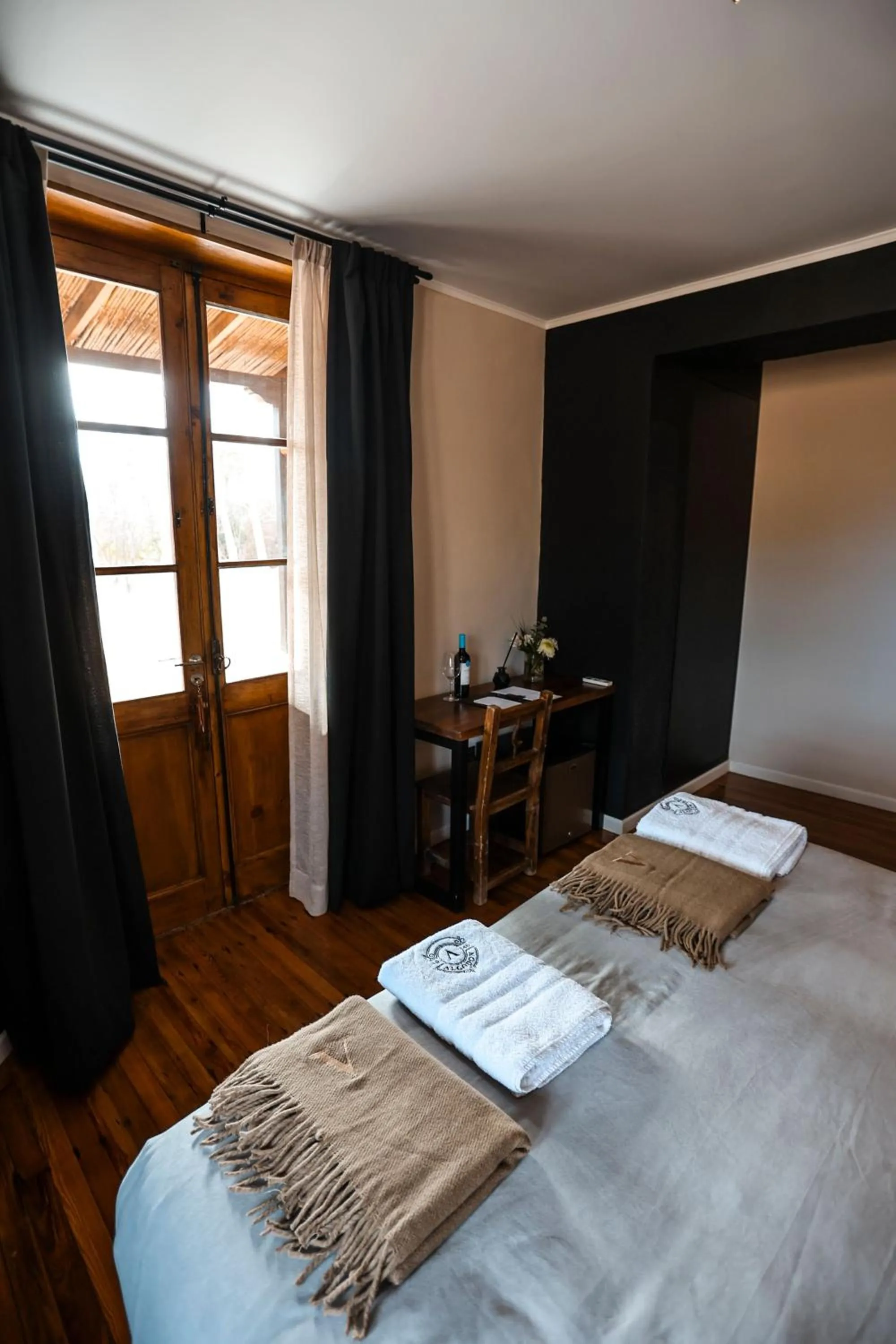 towels, Bed in Algodon Wine Estates & Champions Club