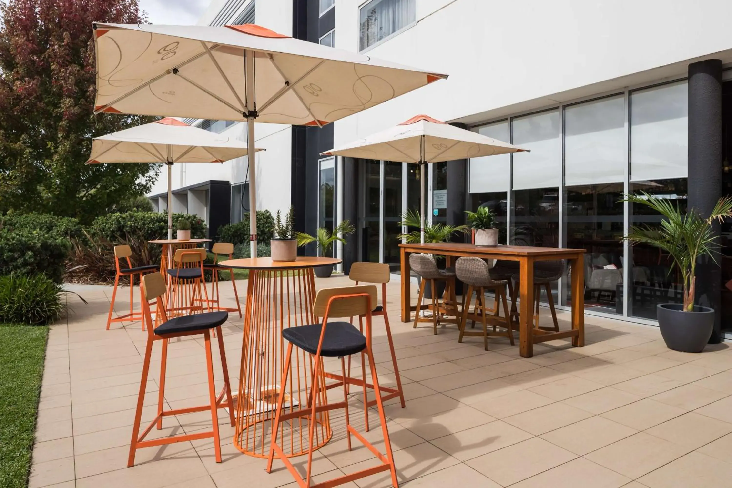 Lounge or bar in Atura Dandenong Lounge or bar in Atura Dandenong
