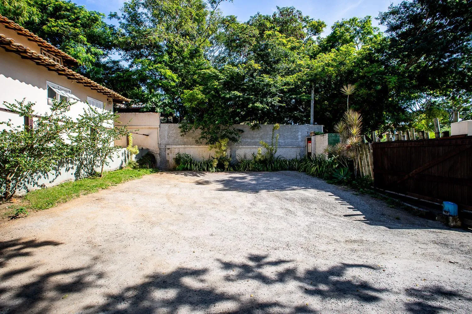 Parking in Pousada Vila Pitanga