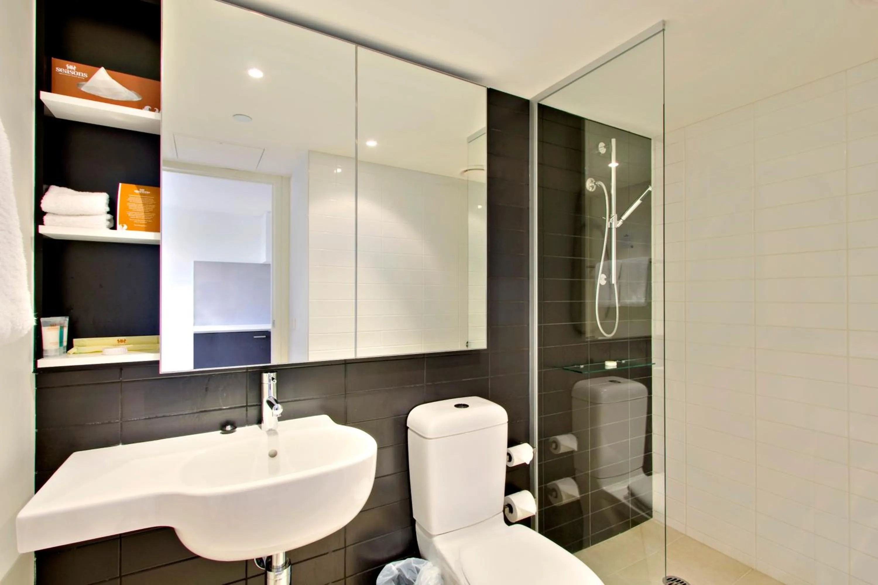 Bathroom in Seasons Heritage Melbourne
