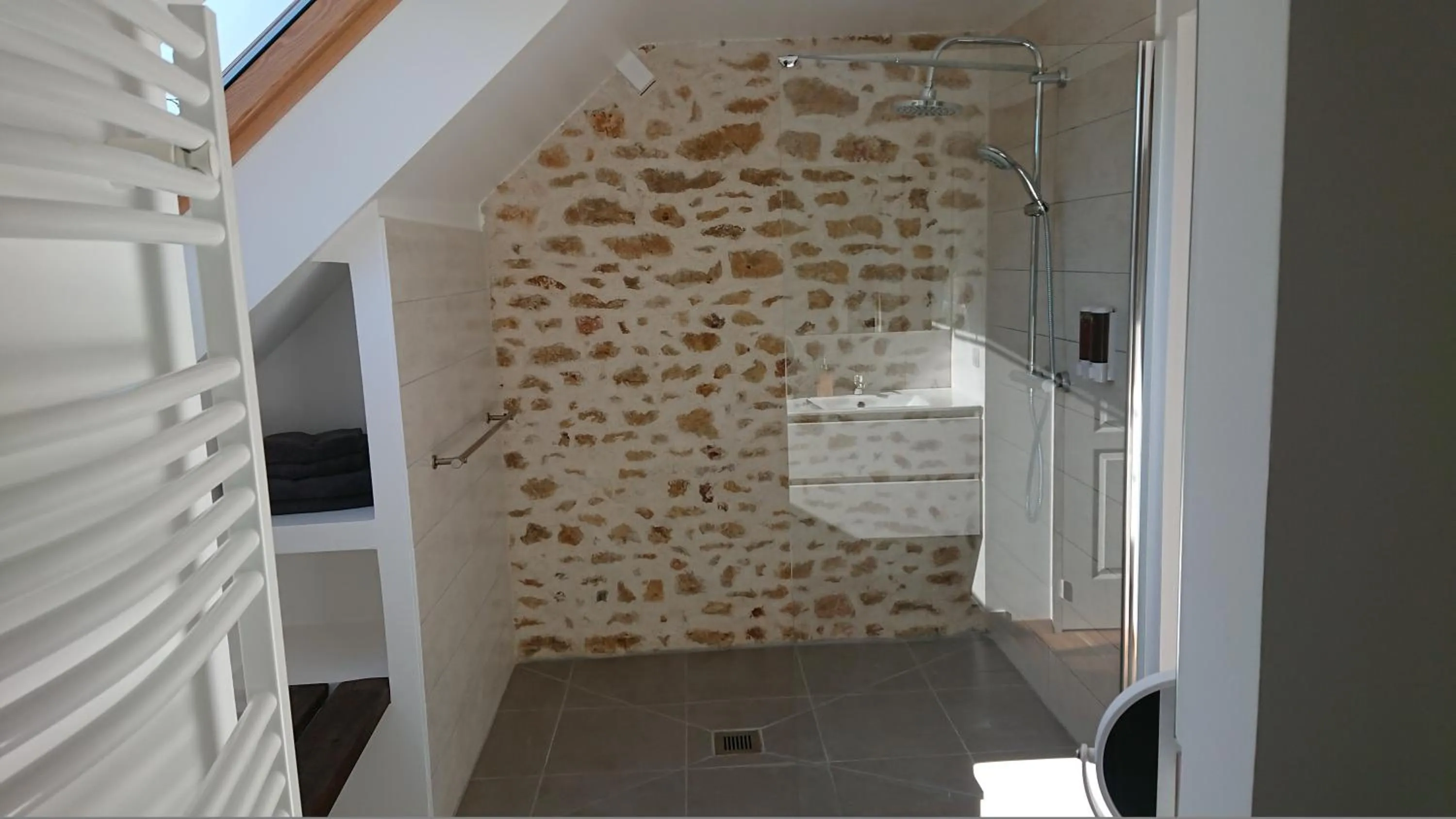 Bathroom in Le pré de la rue