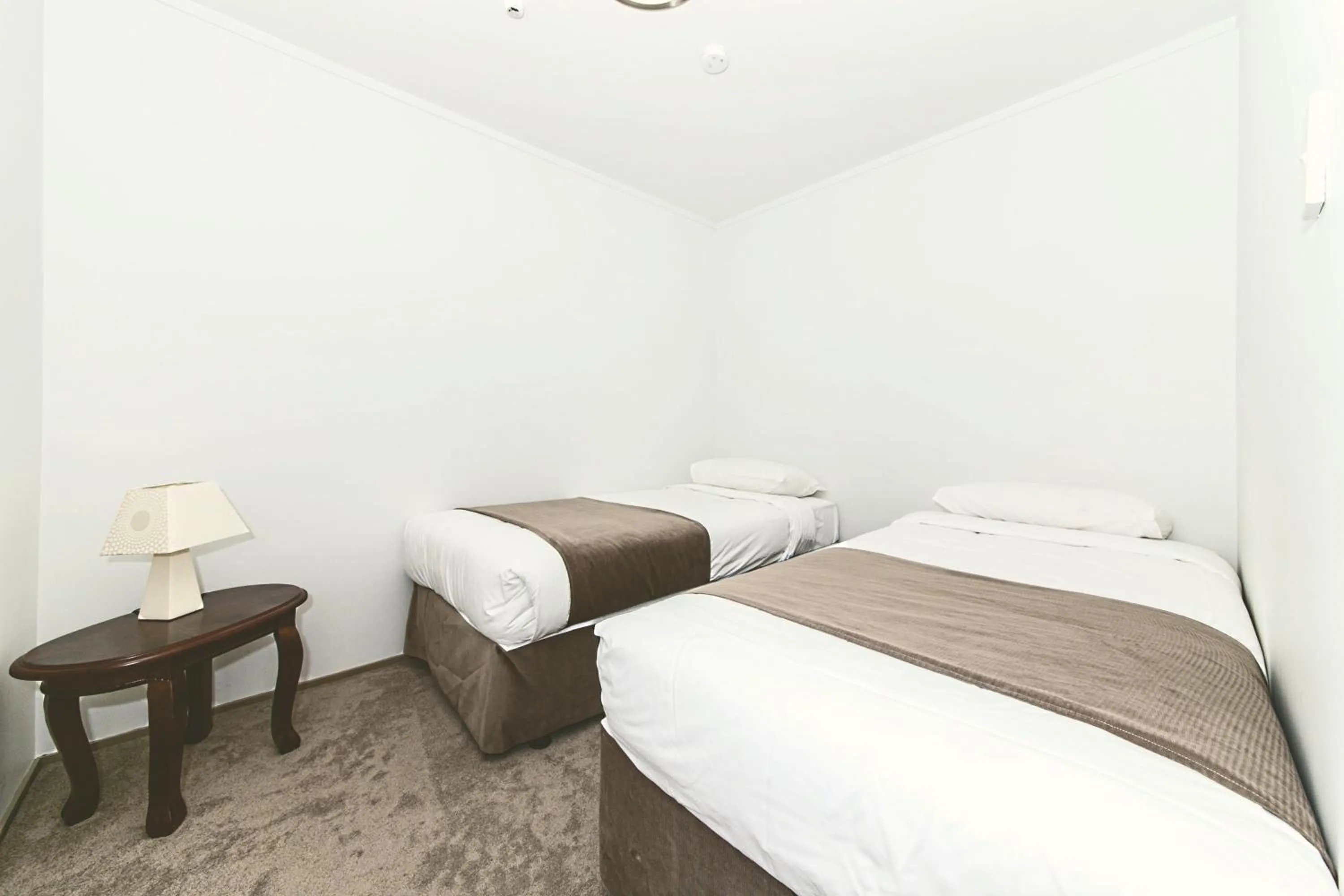 Bedroom, Bed in Airport Gateway Hotel