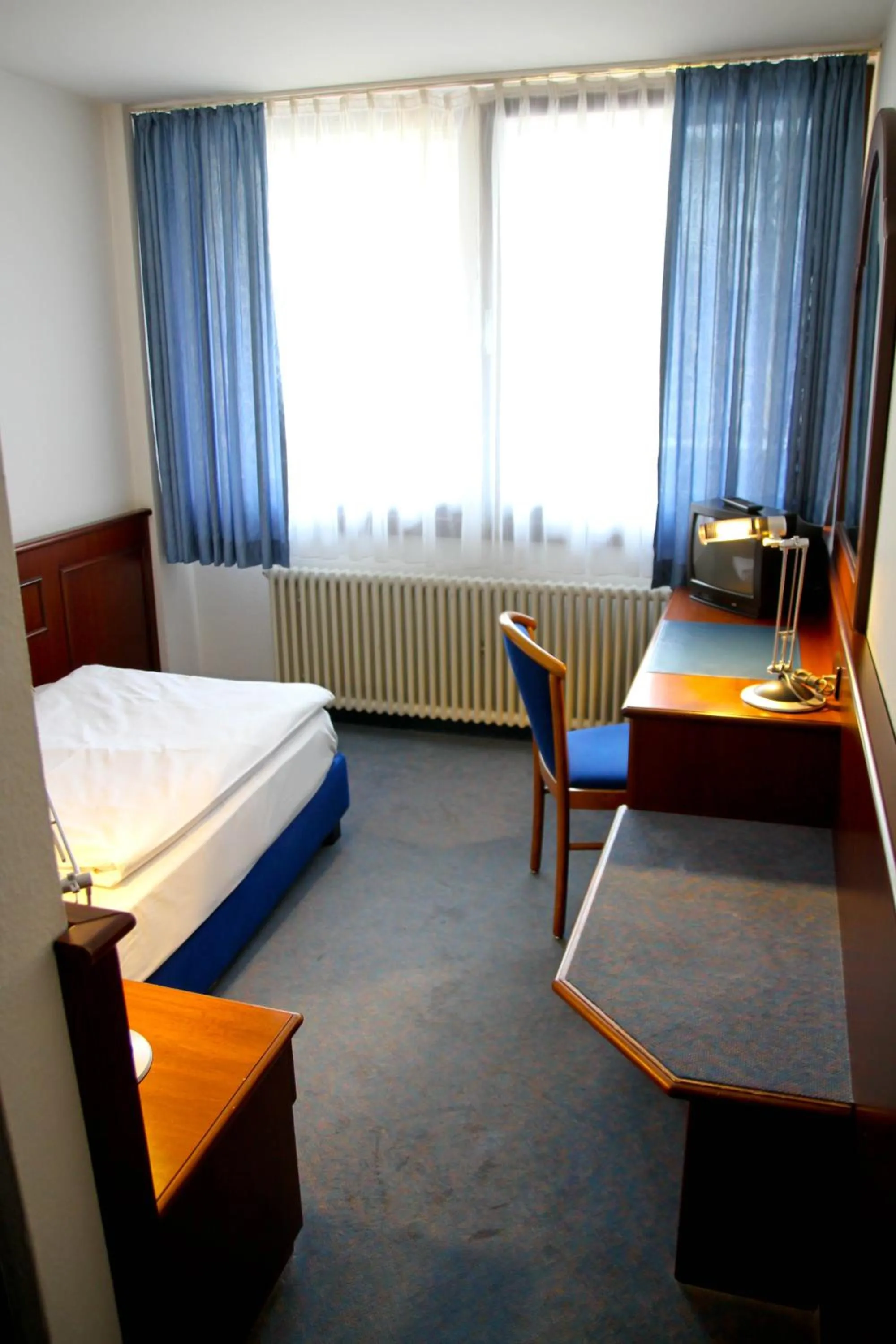 Photo of the whole room, Bed in Hotel Garni Italia