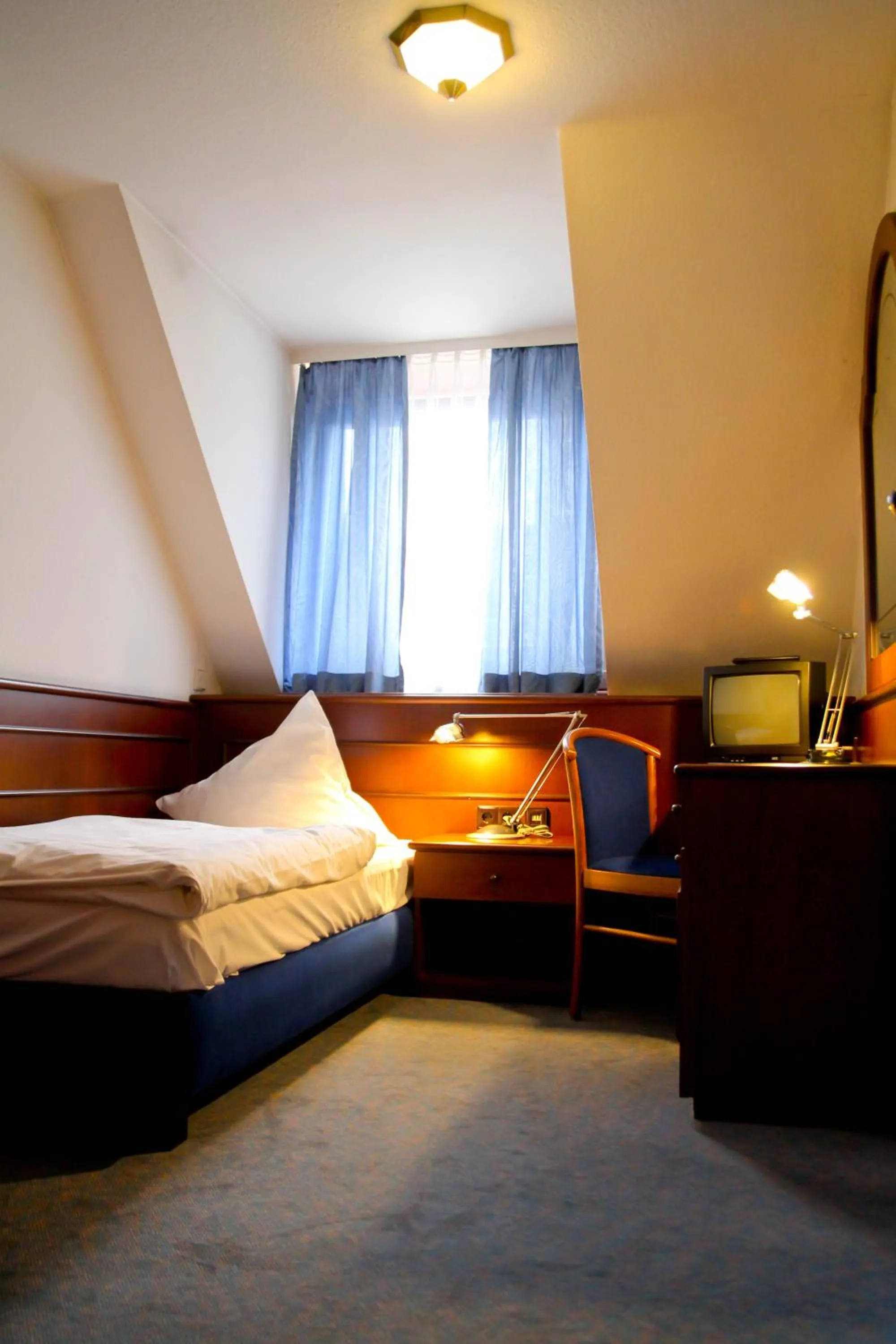 Photo of the whole room, Bed in Hotel Garni Italia