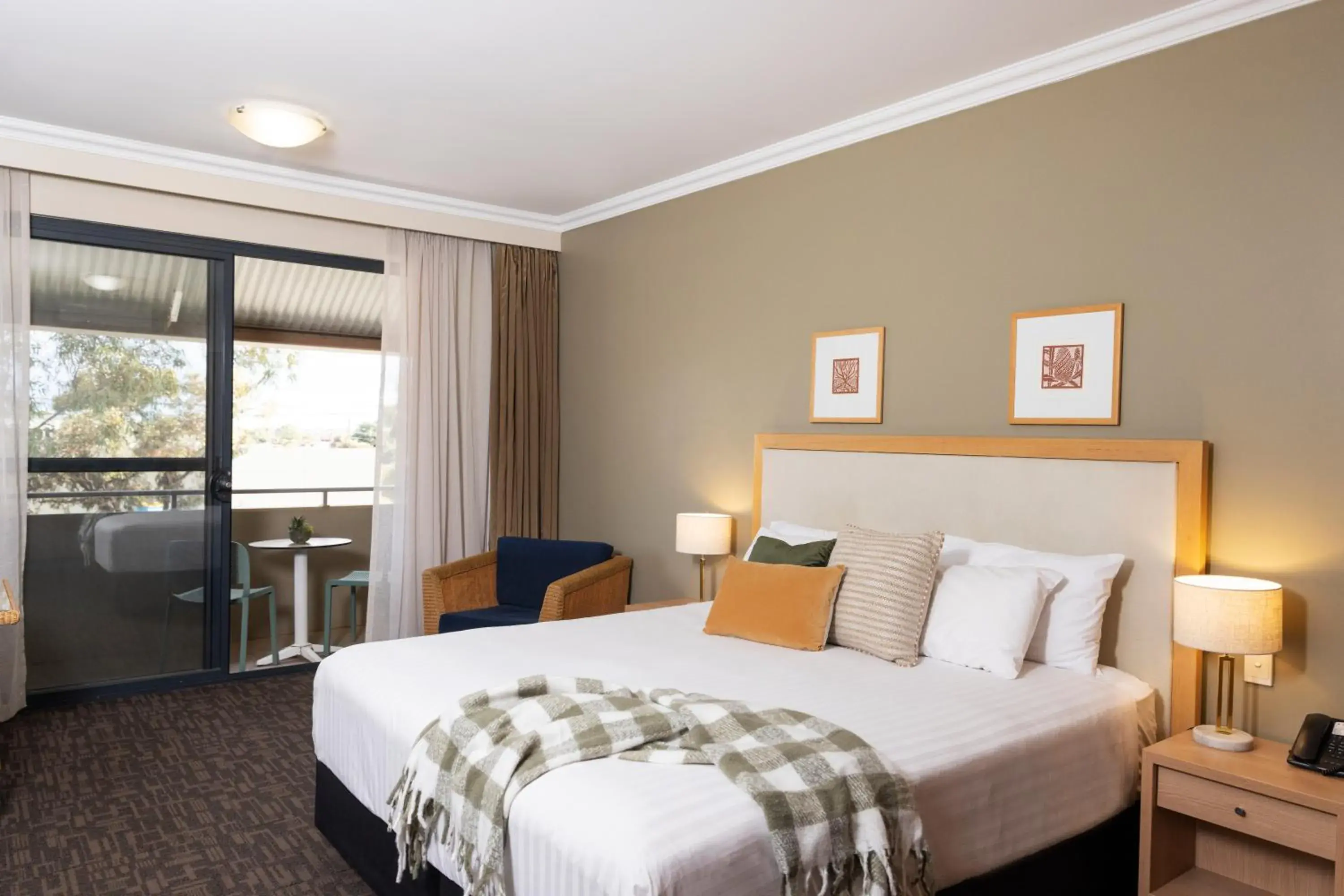 Bedroom, Bed in Rydges Kalgoorlie Bedroom, Bed in Rydges Kalgoorlie