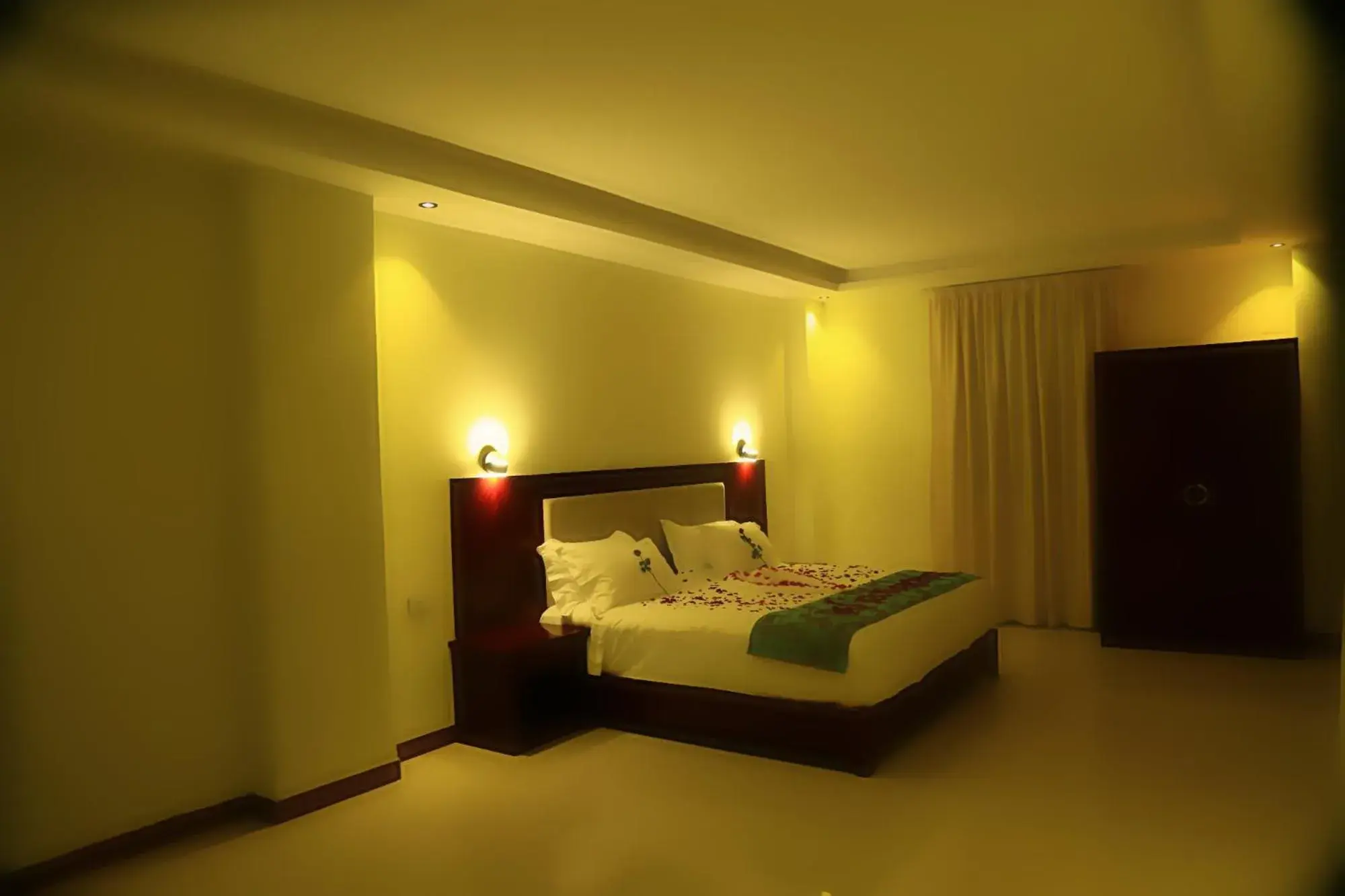 Deluxe Single Room in Winn Hotel - Bahir Dar Deluxe Single Room in Winn Hotel - Bahir Dar