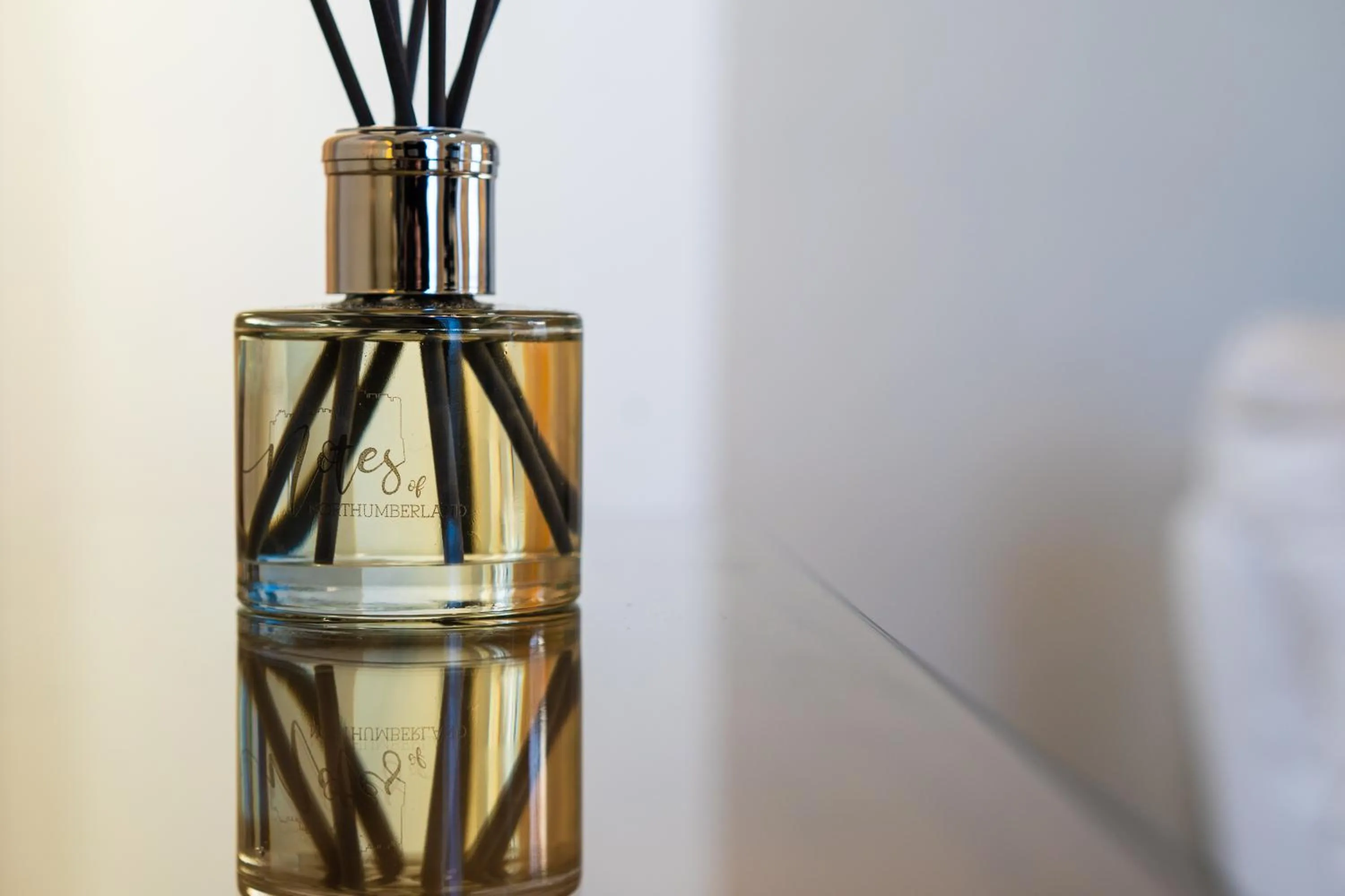 Bedroom in The Olde Ship Inn