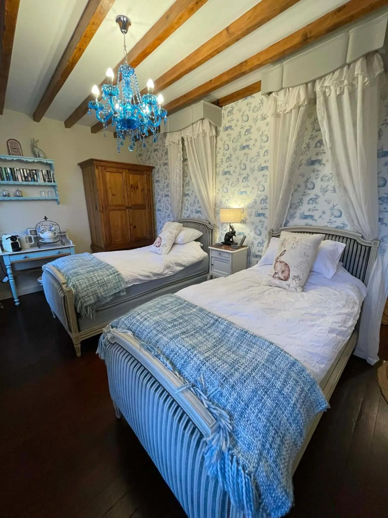 Bed in The Old Farm of Amfreville Chambre d' Hotes & Table d' Hotes