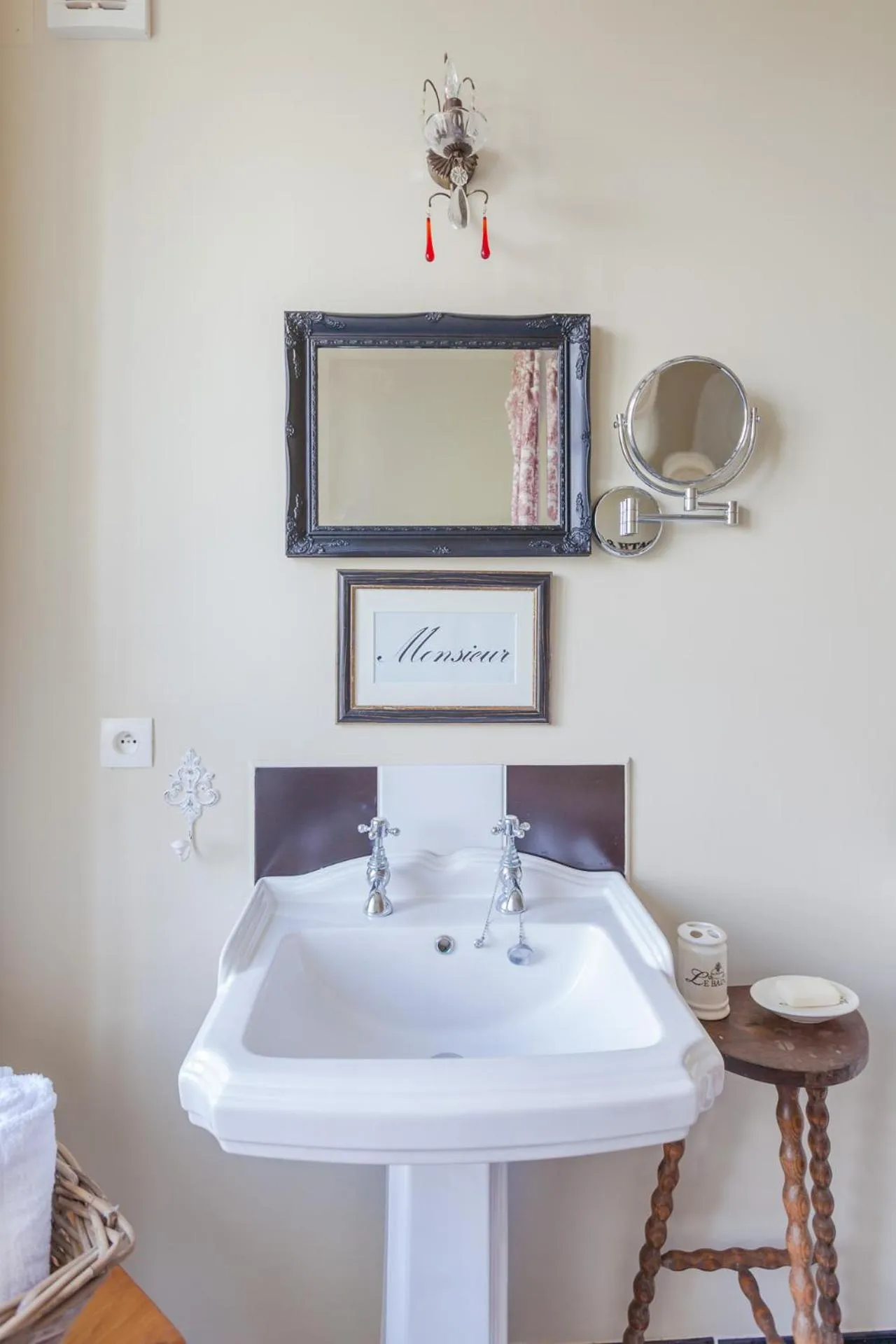 The Old Farm of Amfreville