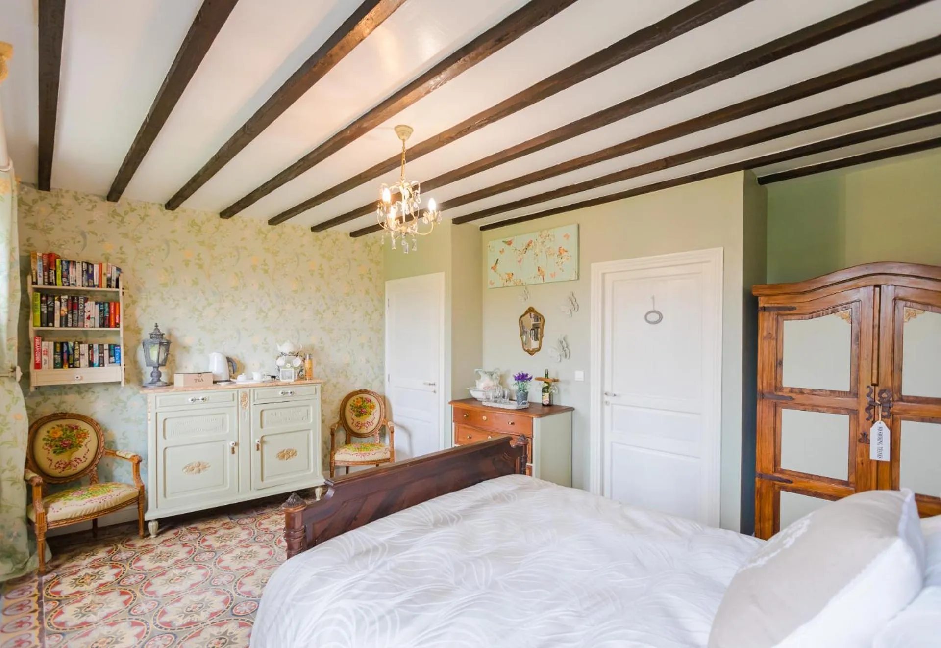 Bed in The Old Farm of Amfreville