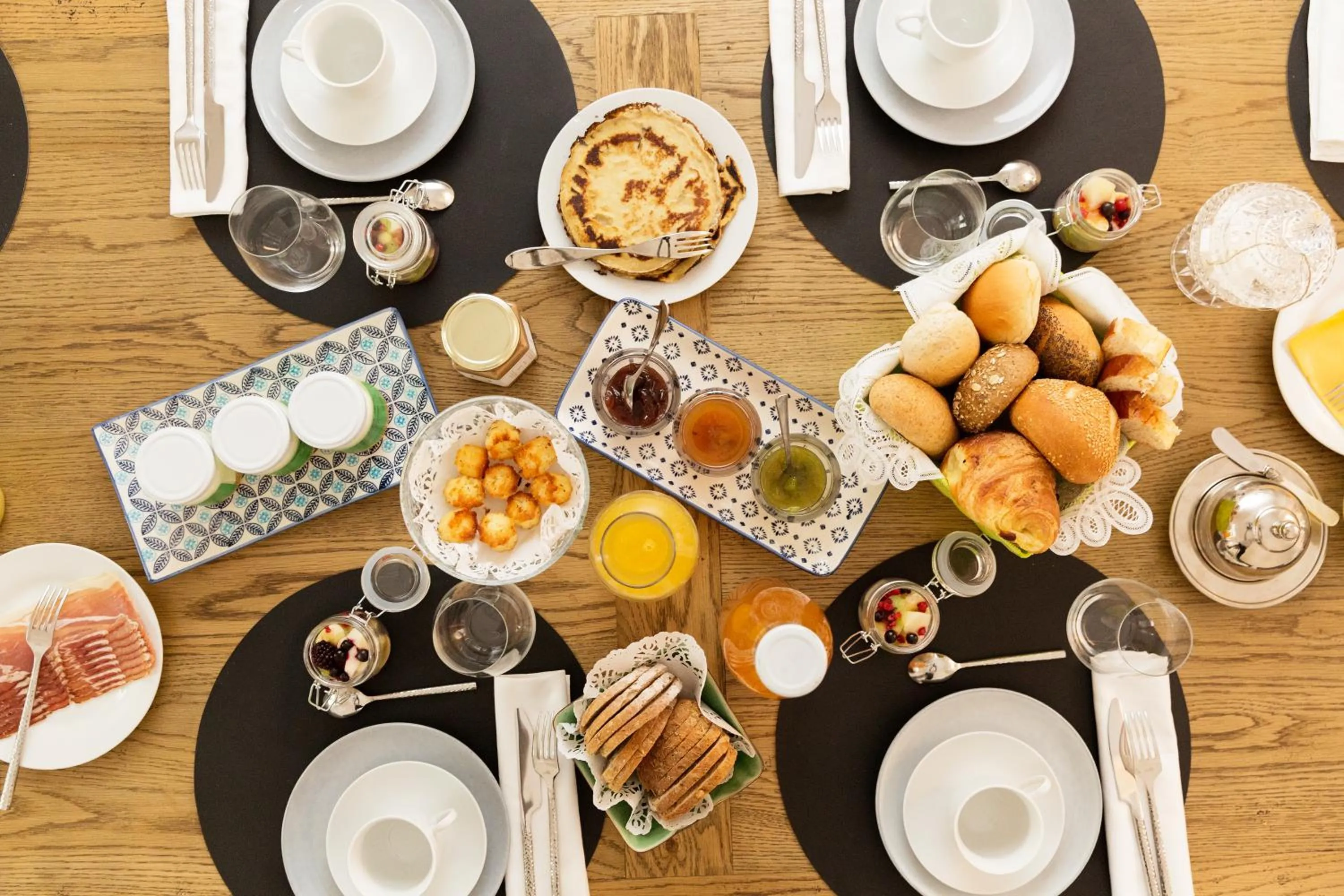 Continental breakfast in B&B Ar'Home
