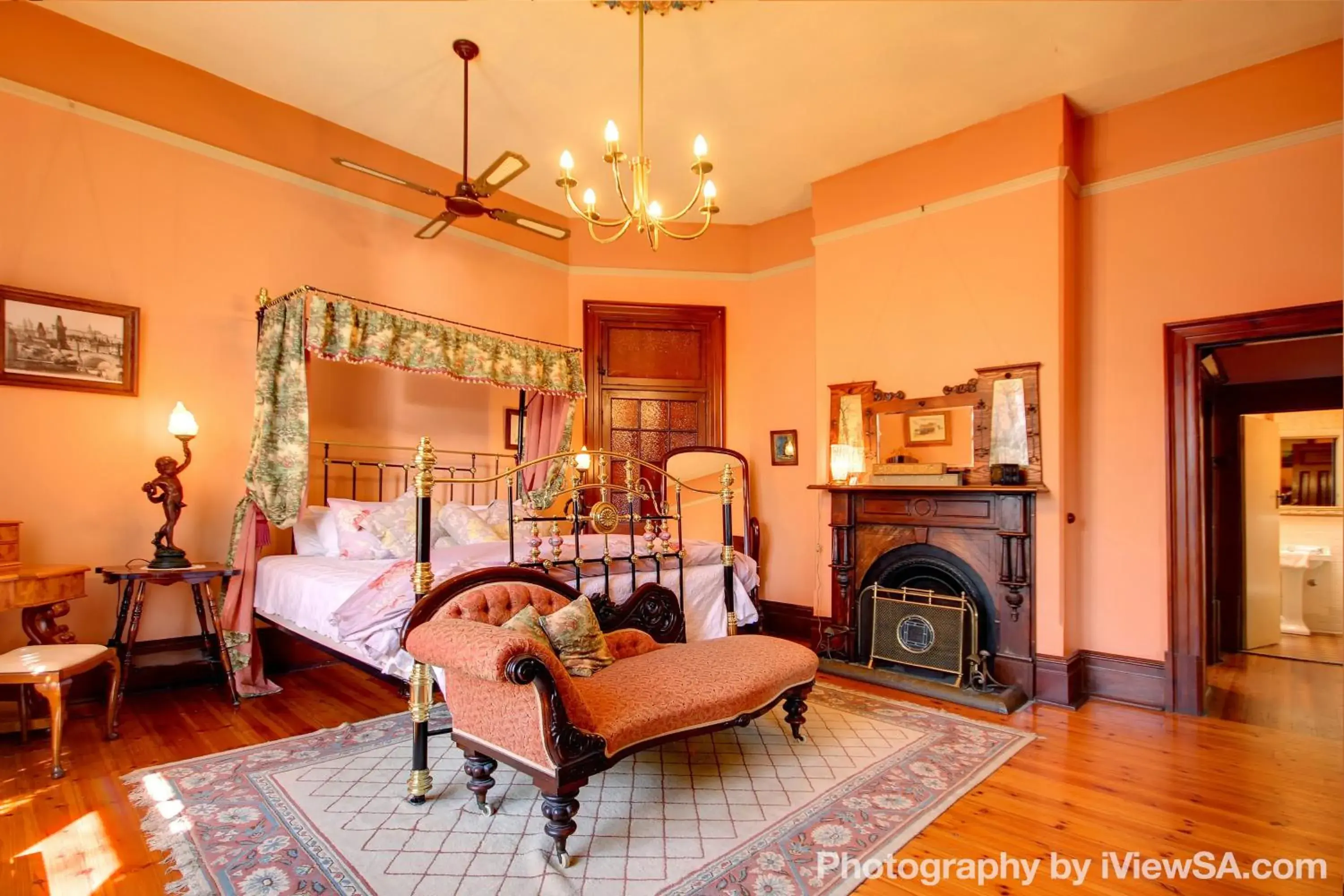 Bed in Buxton Manor Bed in Buxton Manor