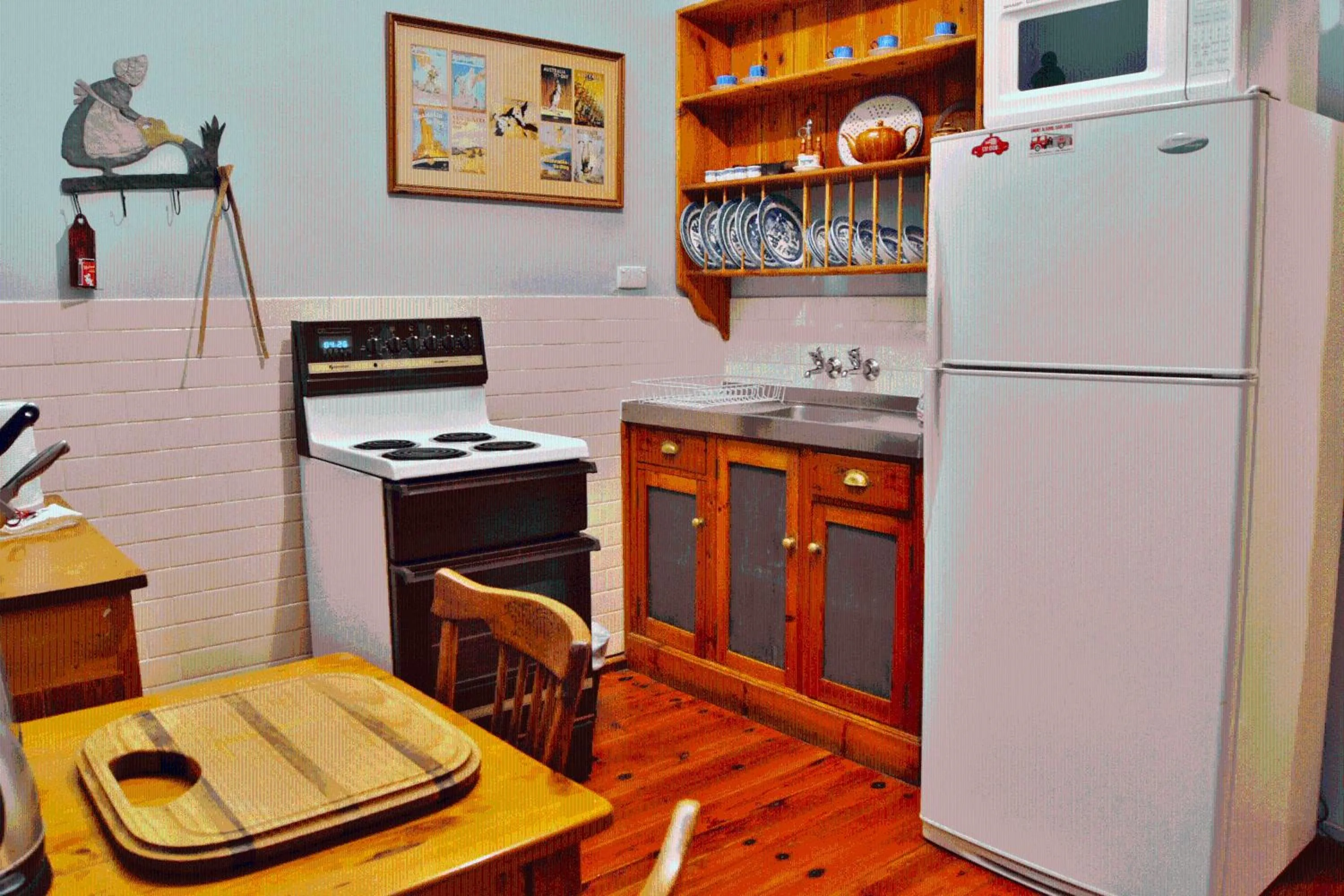 Kitchen or kitchenette in Buxton Manor