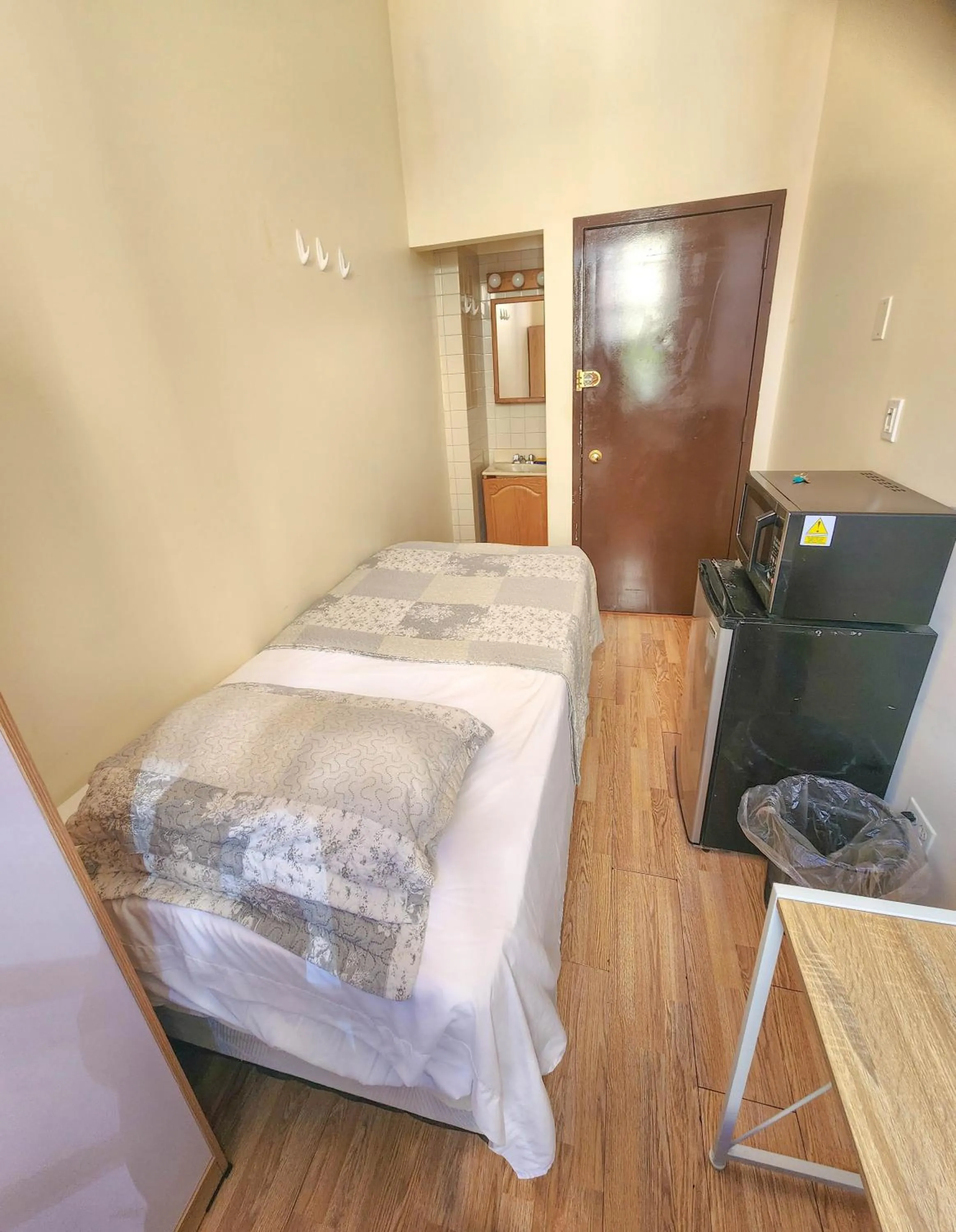 West 30th Street Guest House