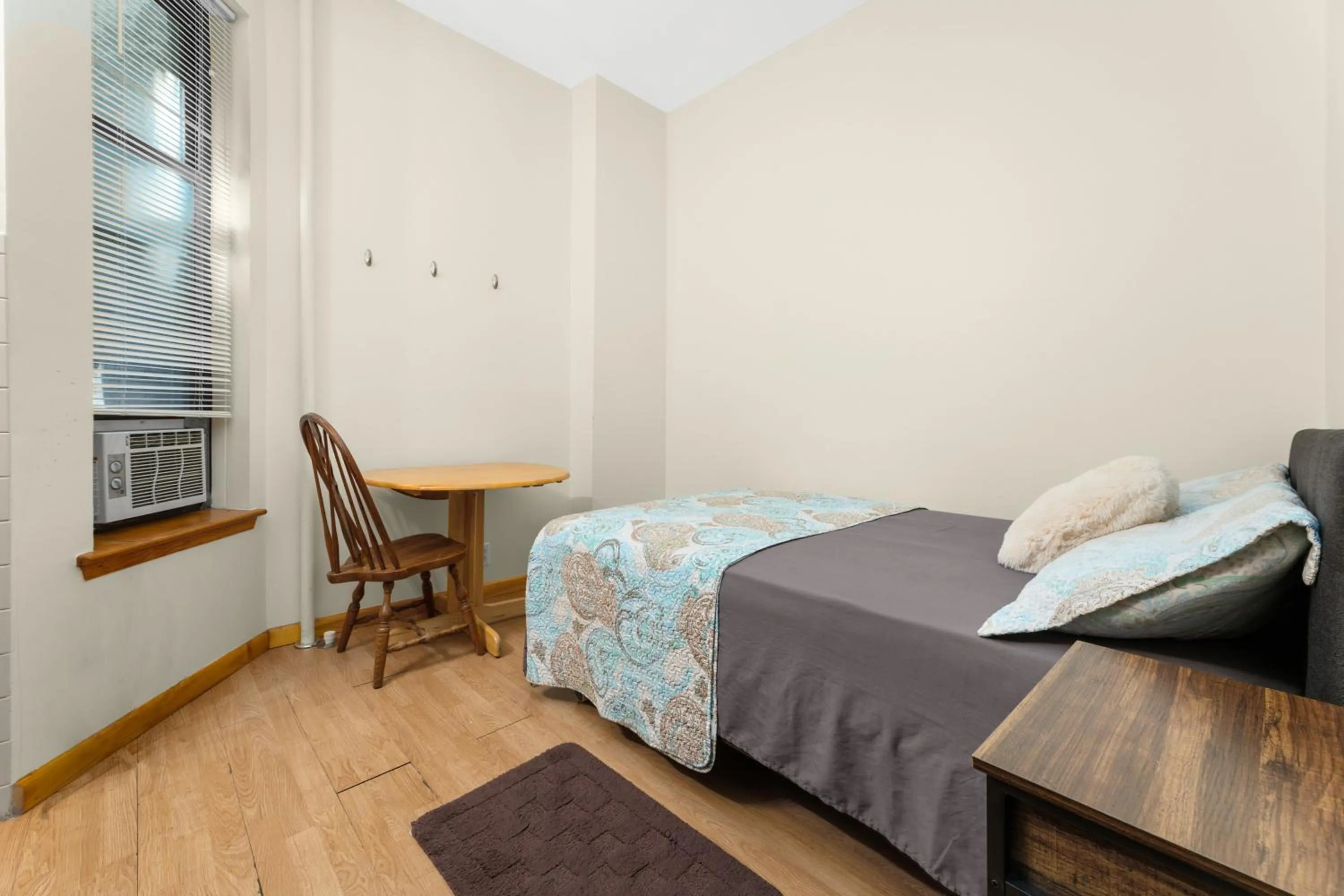 Bed in West 30th Street Guest House