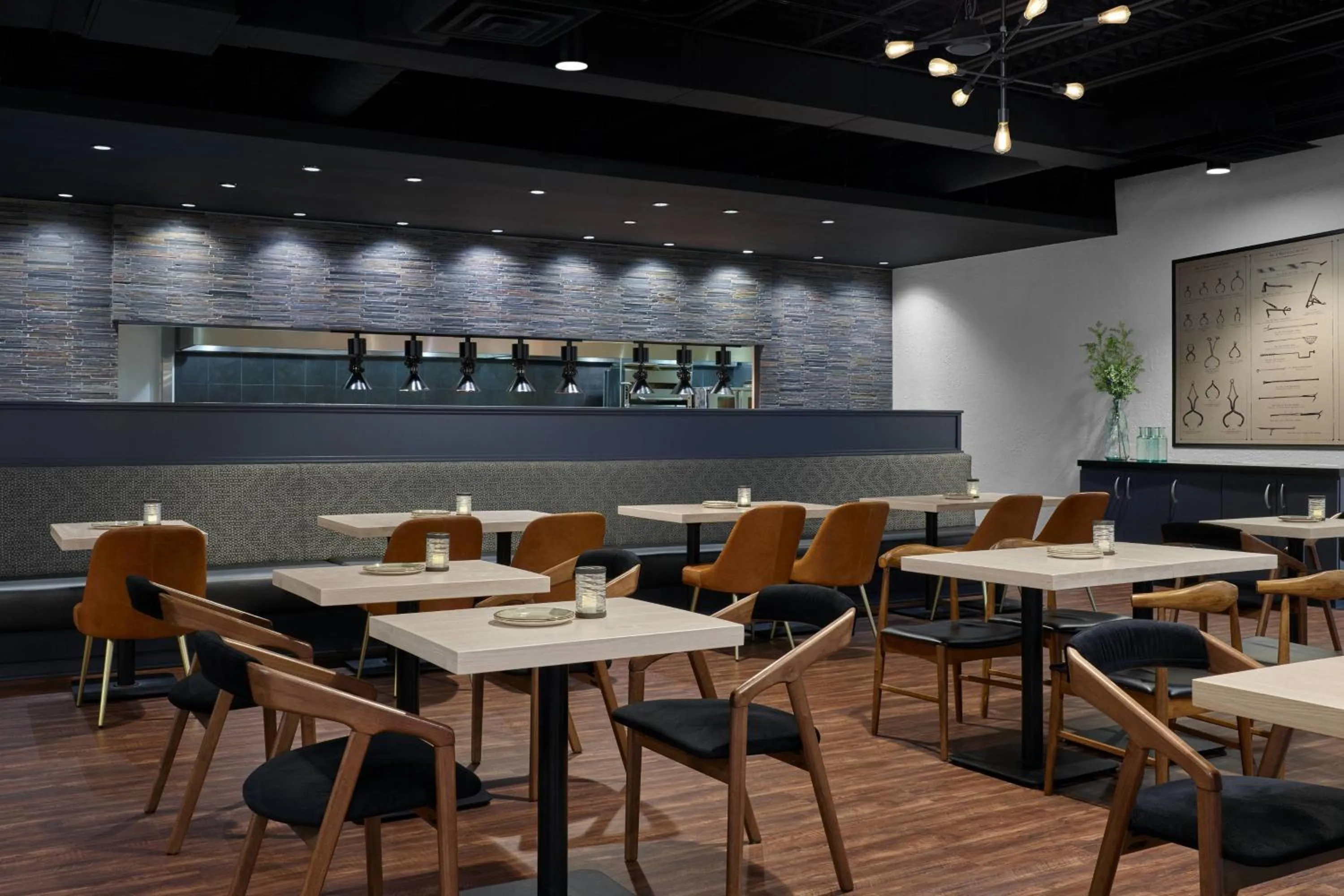 Restaurant/places to eat in Delta Hotels by Marriott Milwaukee Northwest