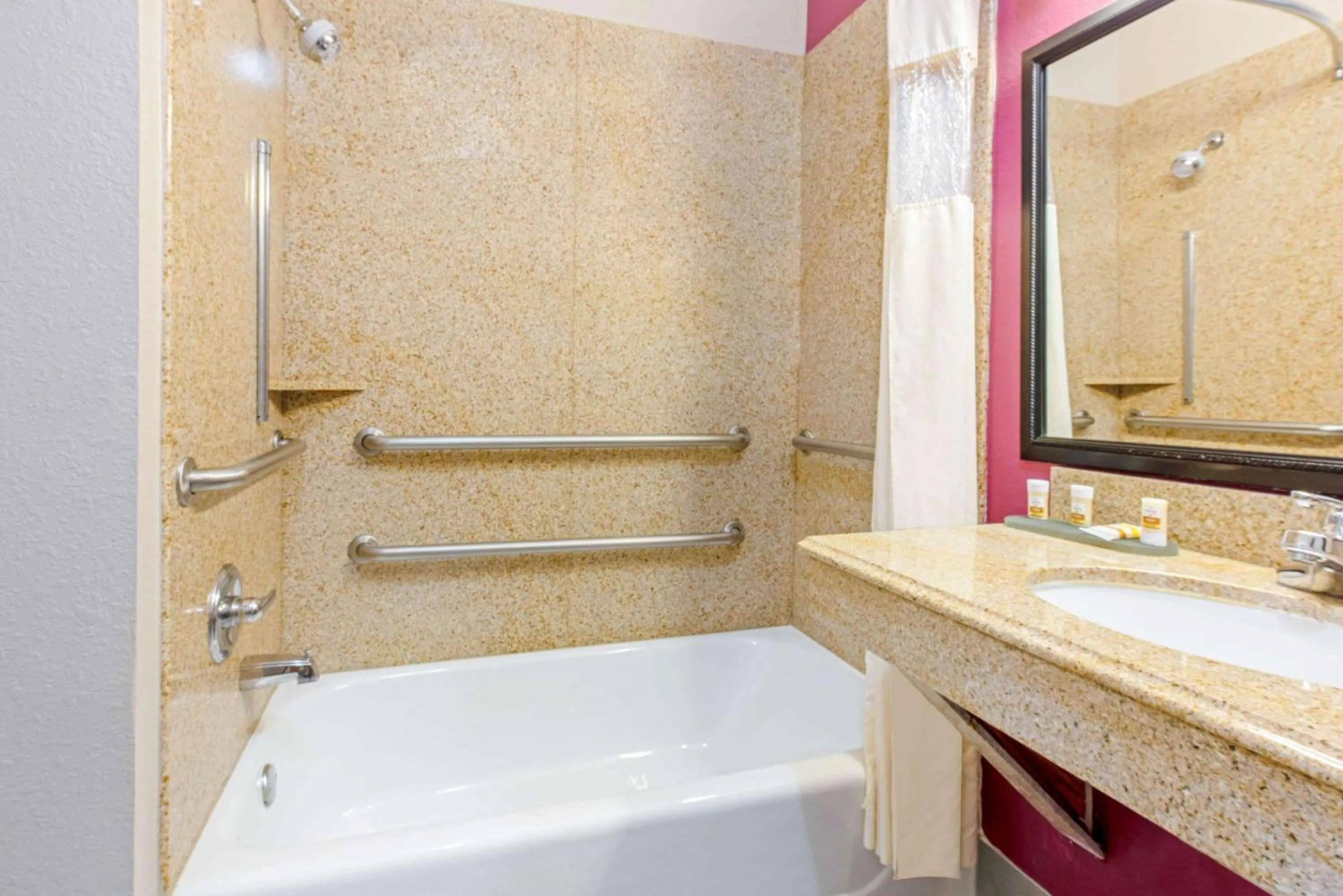 Bathroom in La Quinta by Wyndham Winnie