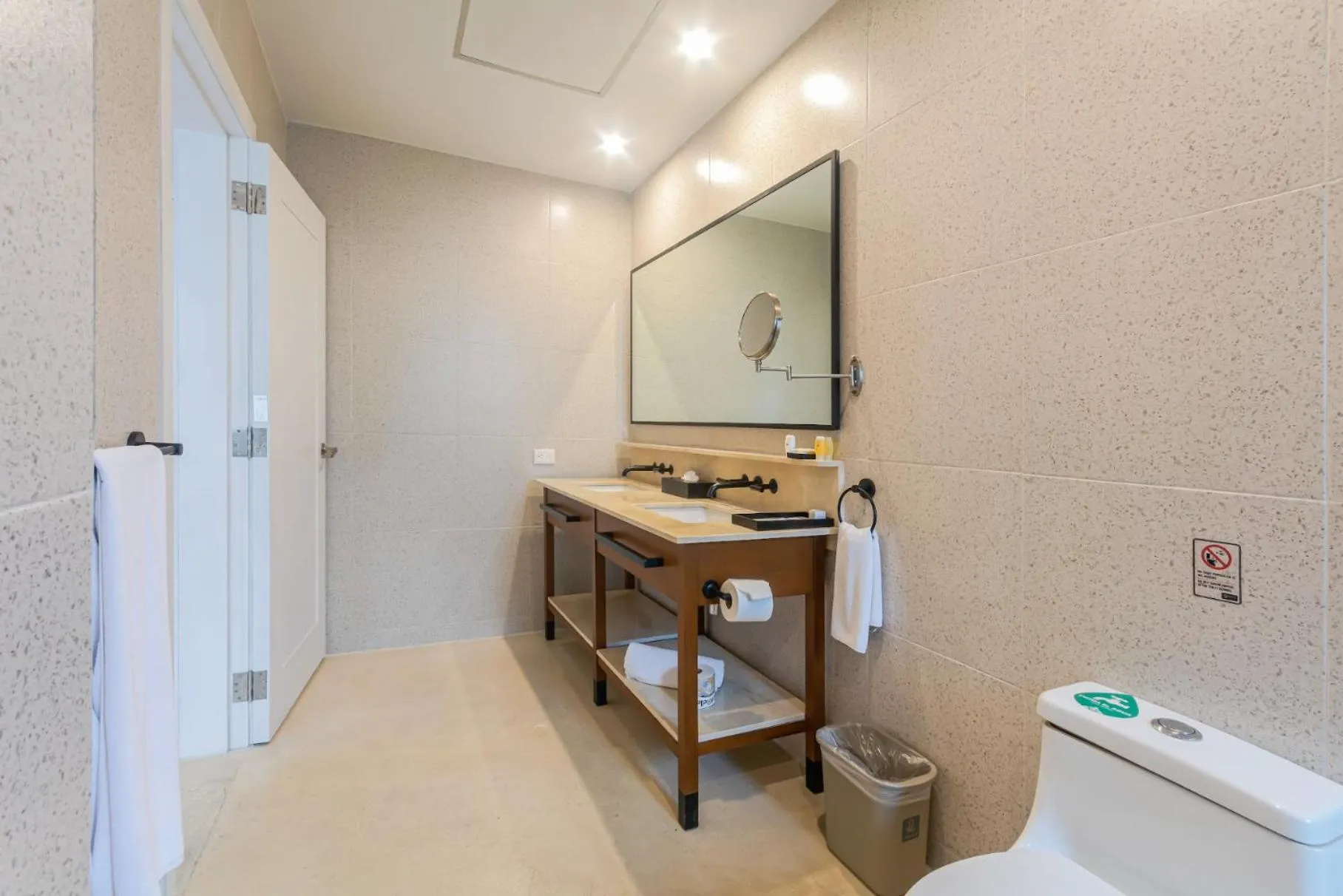 Bathroom in Mex Hoteles