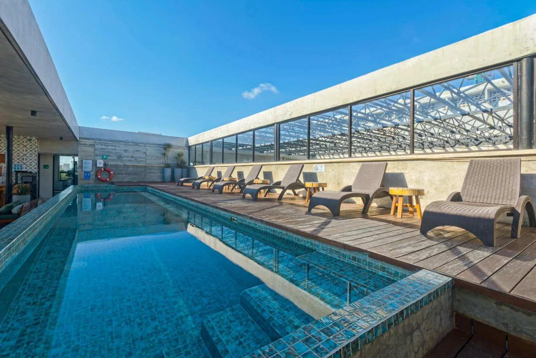 Swimming pool in Mex Hoteles