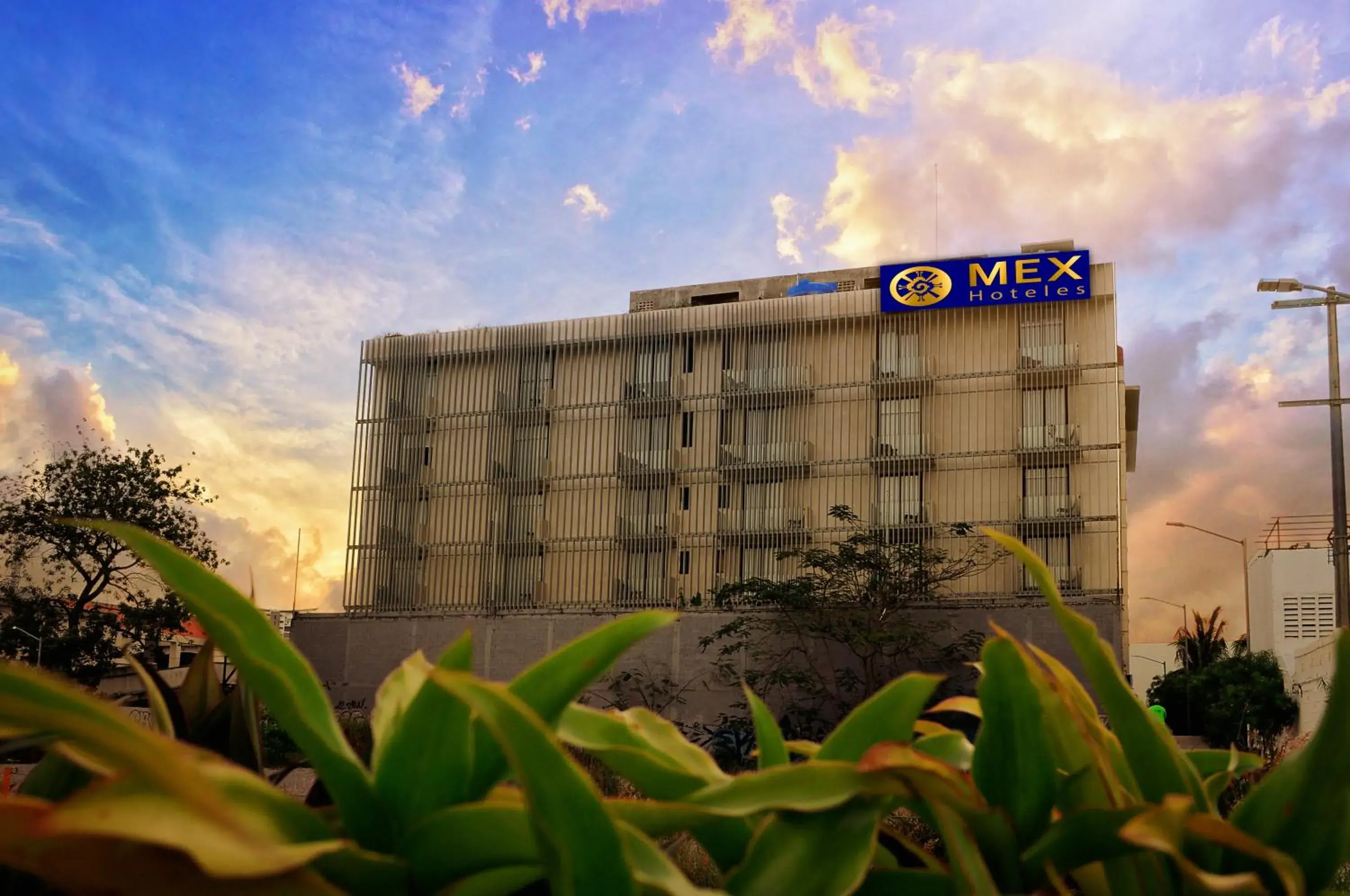 Property building in Mex Hoteles Property building in Mex Hoteles