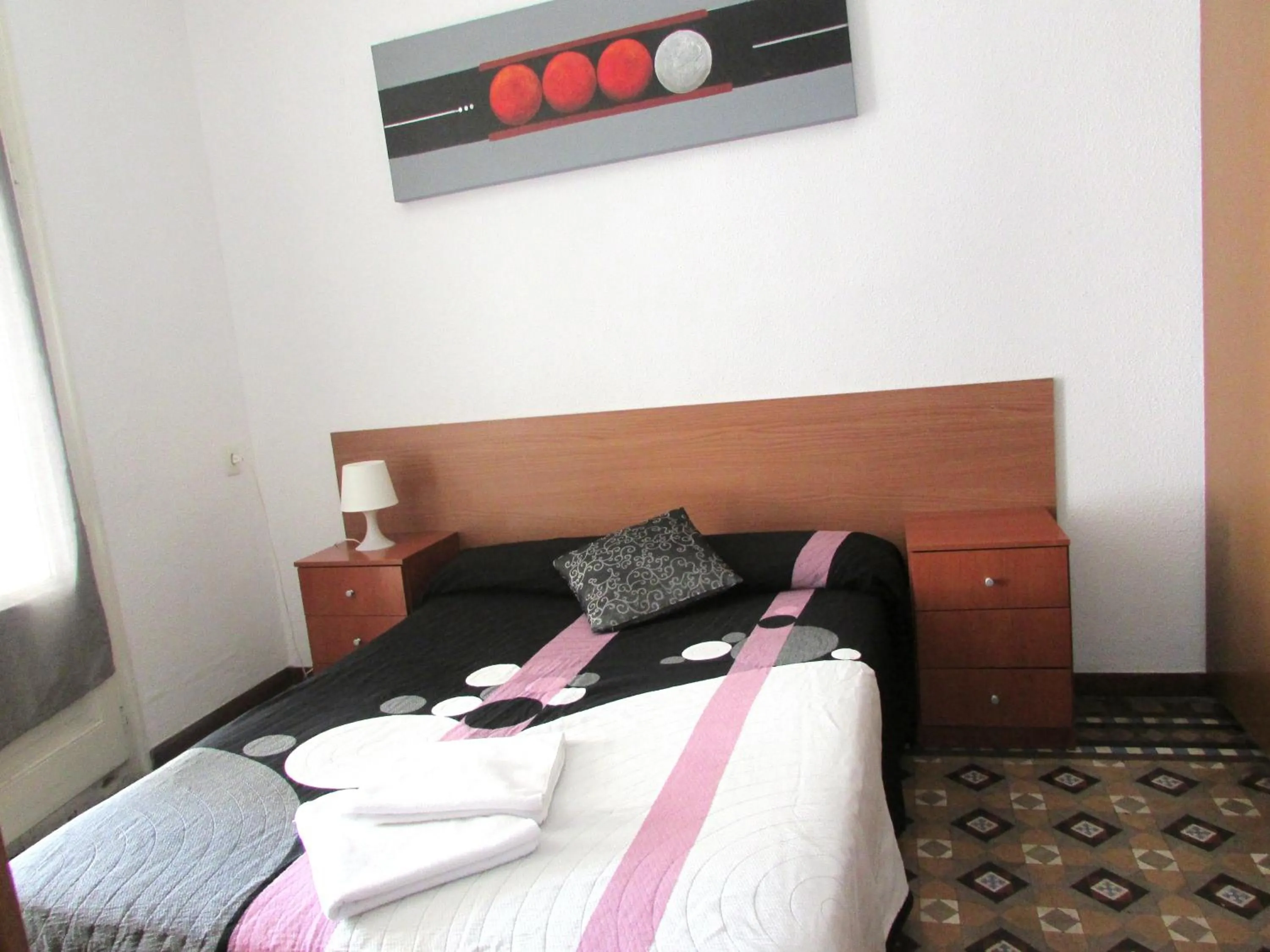 Bedroom, Bed in Hostal Lima