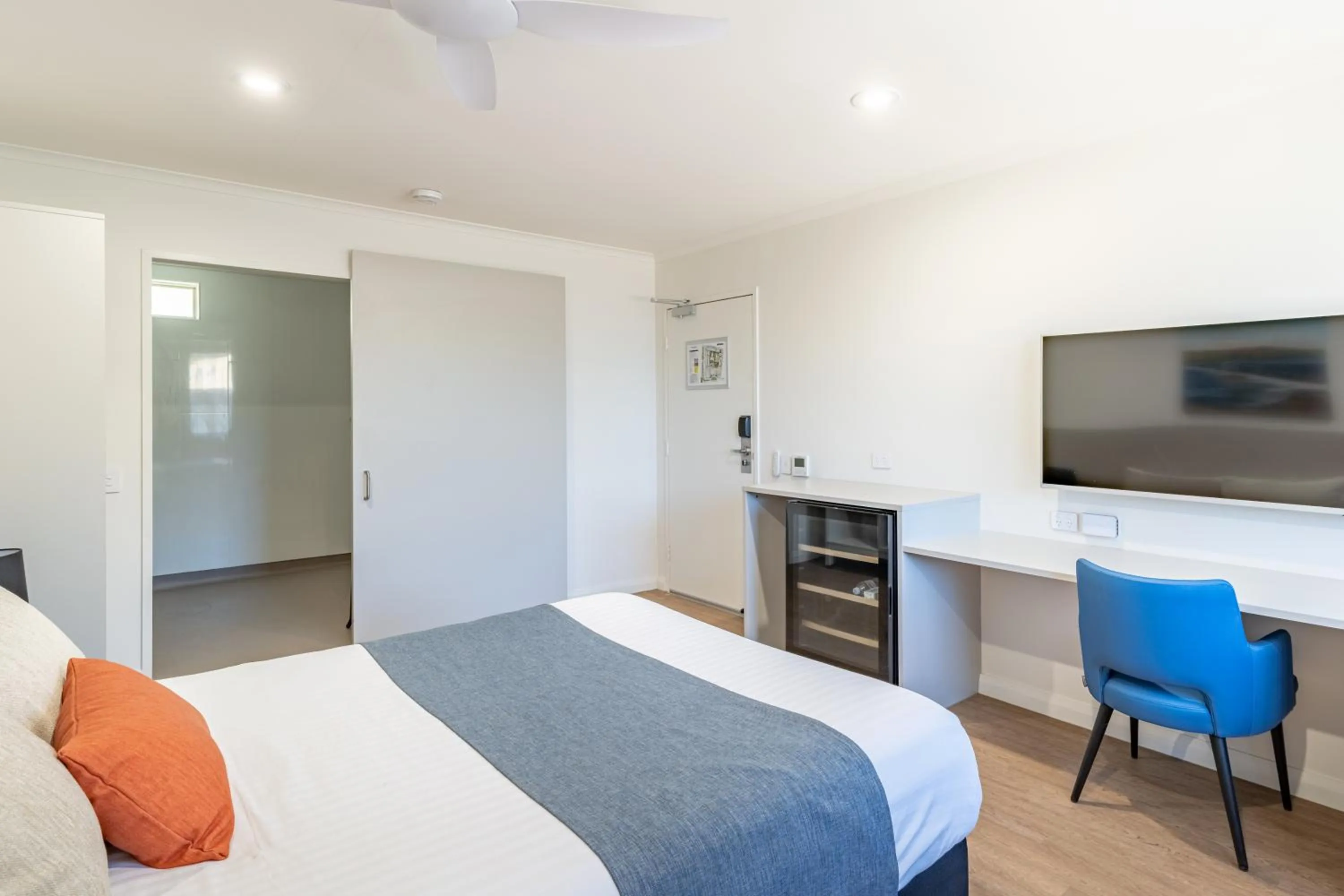 Bed in Best Western Cambridge Hotel Kununurra