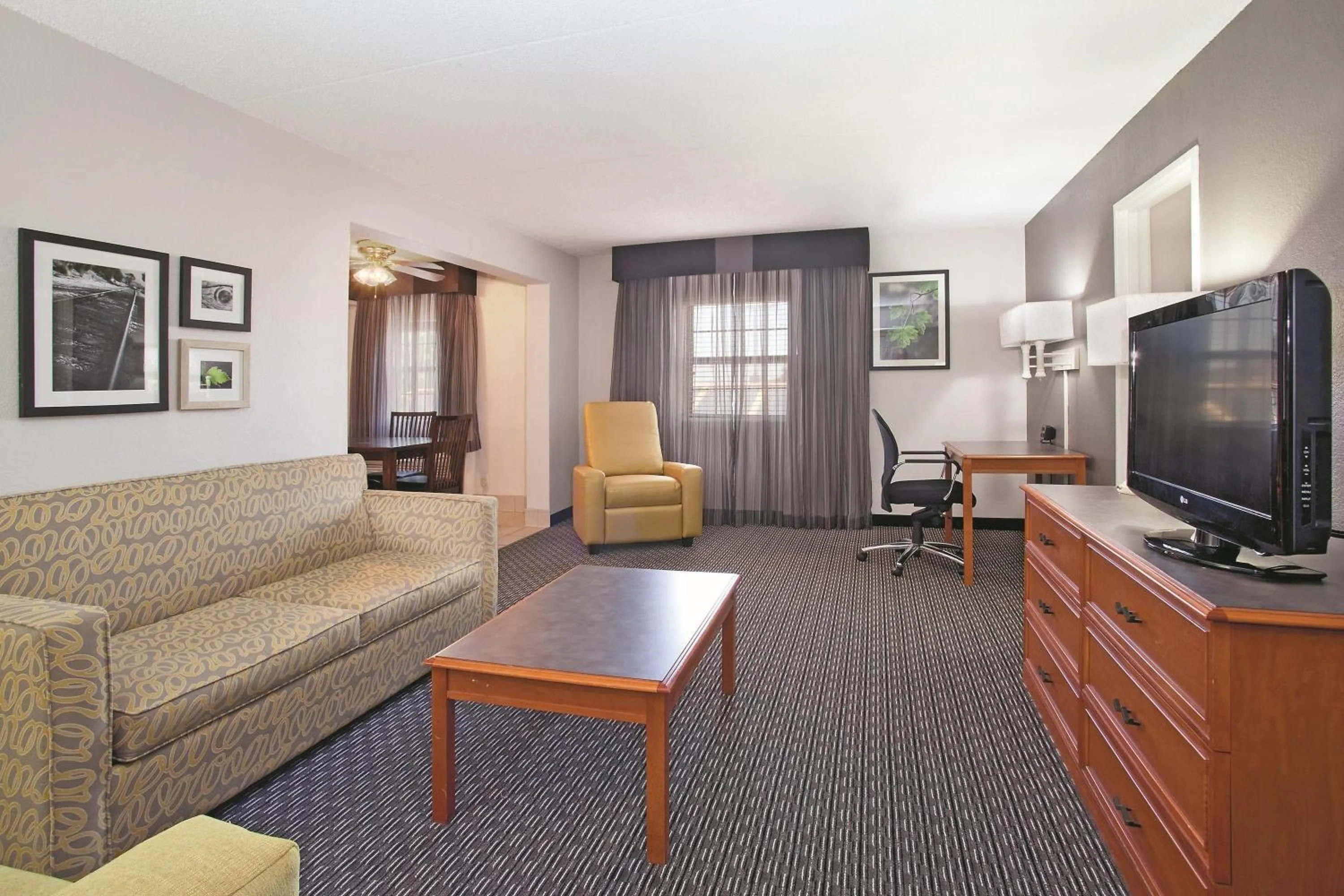 Photo of the whole room in La Quinta Inn by Wyndham Salt Lake City Midvale