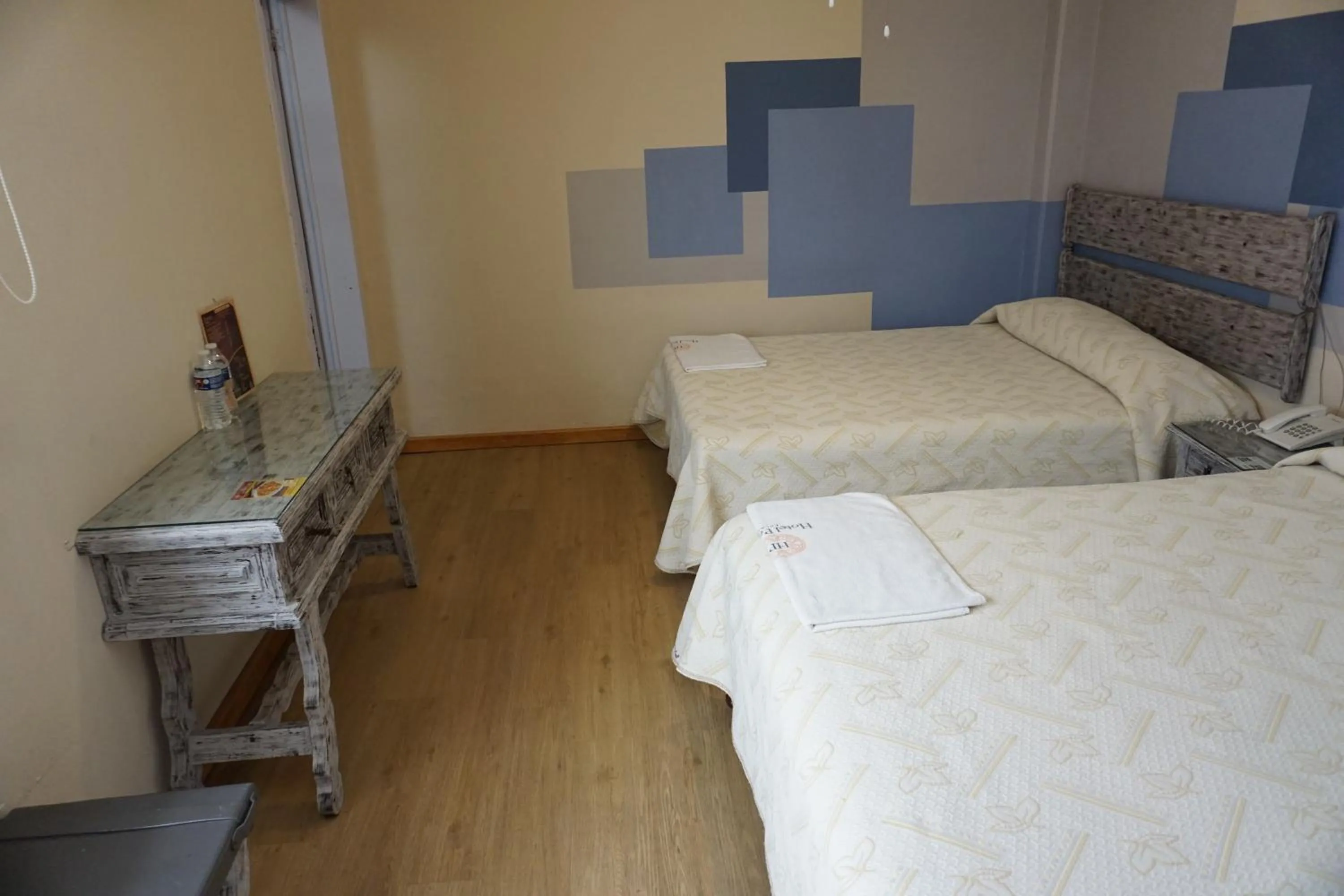 Bedroom, Bed in Hotel Palacio