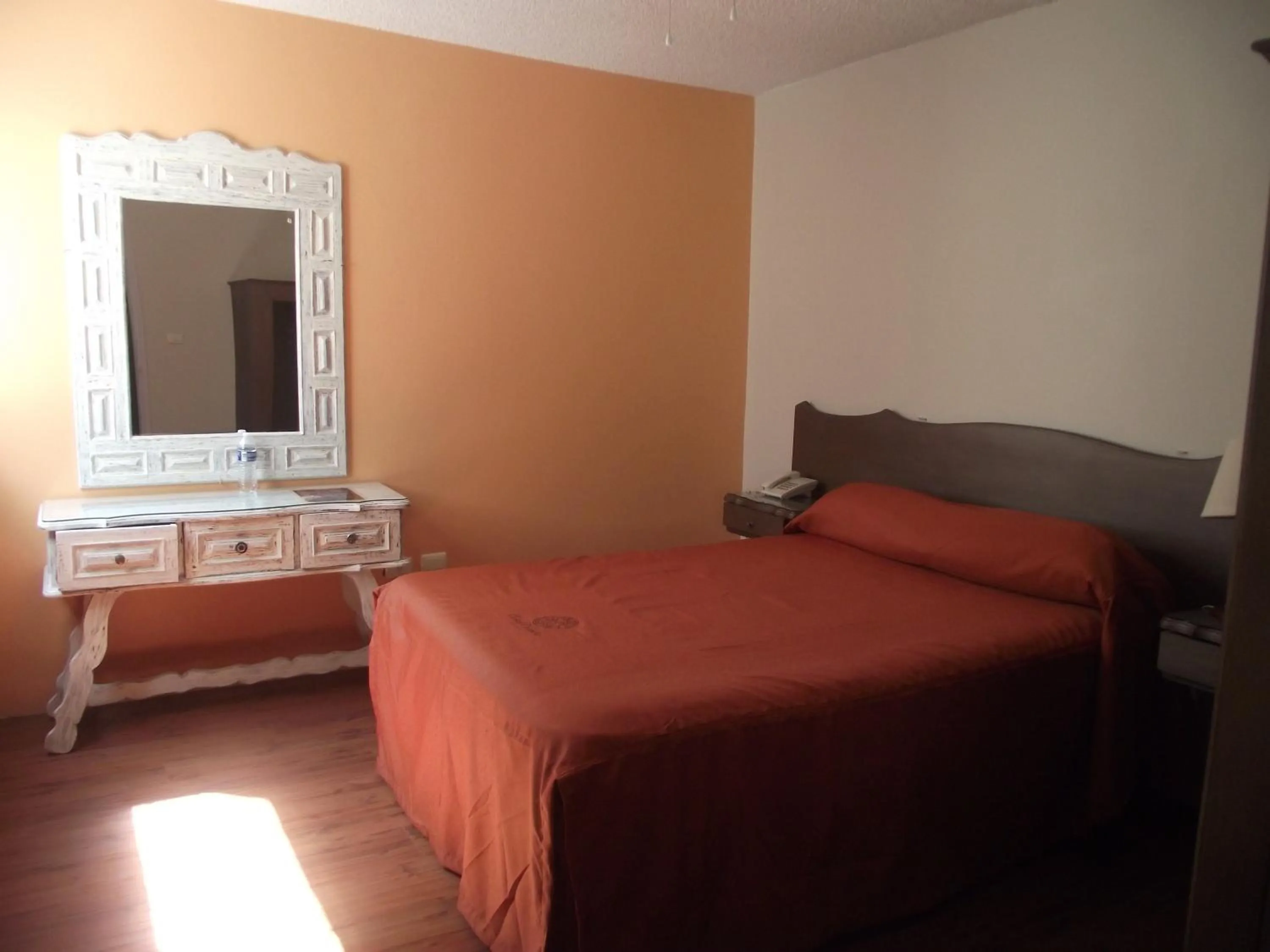 Bedroom, Bed in Hotel Palacio