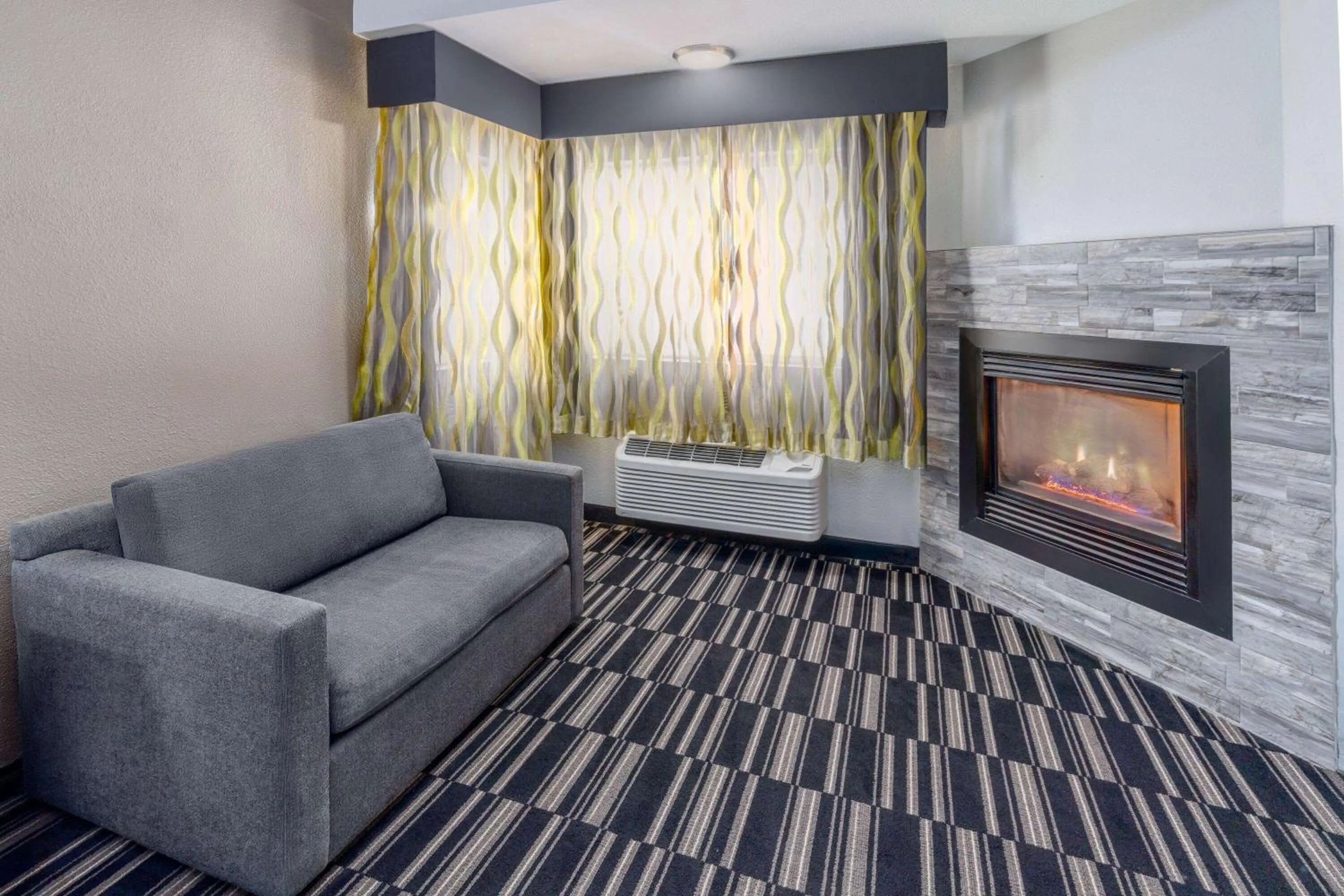 Photo of the whole room in La Quinta Inn by Wyndham Steamboat Springs