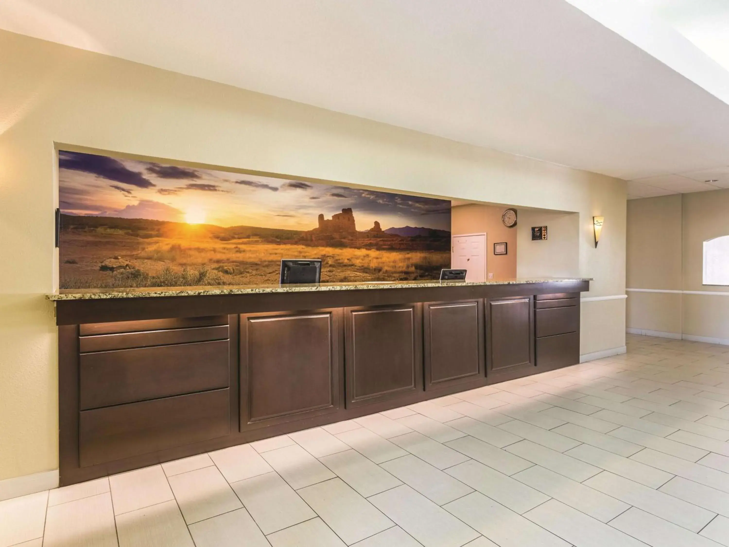 Lobby or reception in La Quinta by Wyndham Deming Lobby or reception in La Quinta by Wyndham Deming
