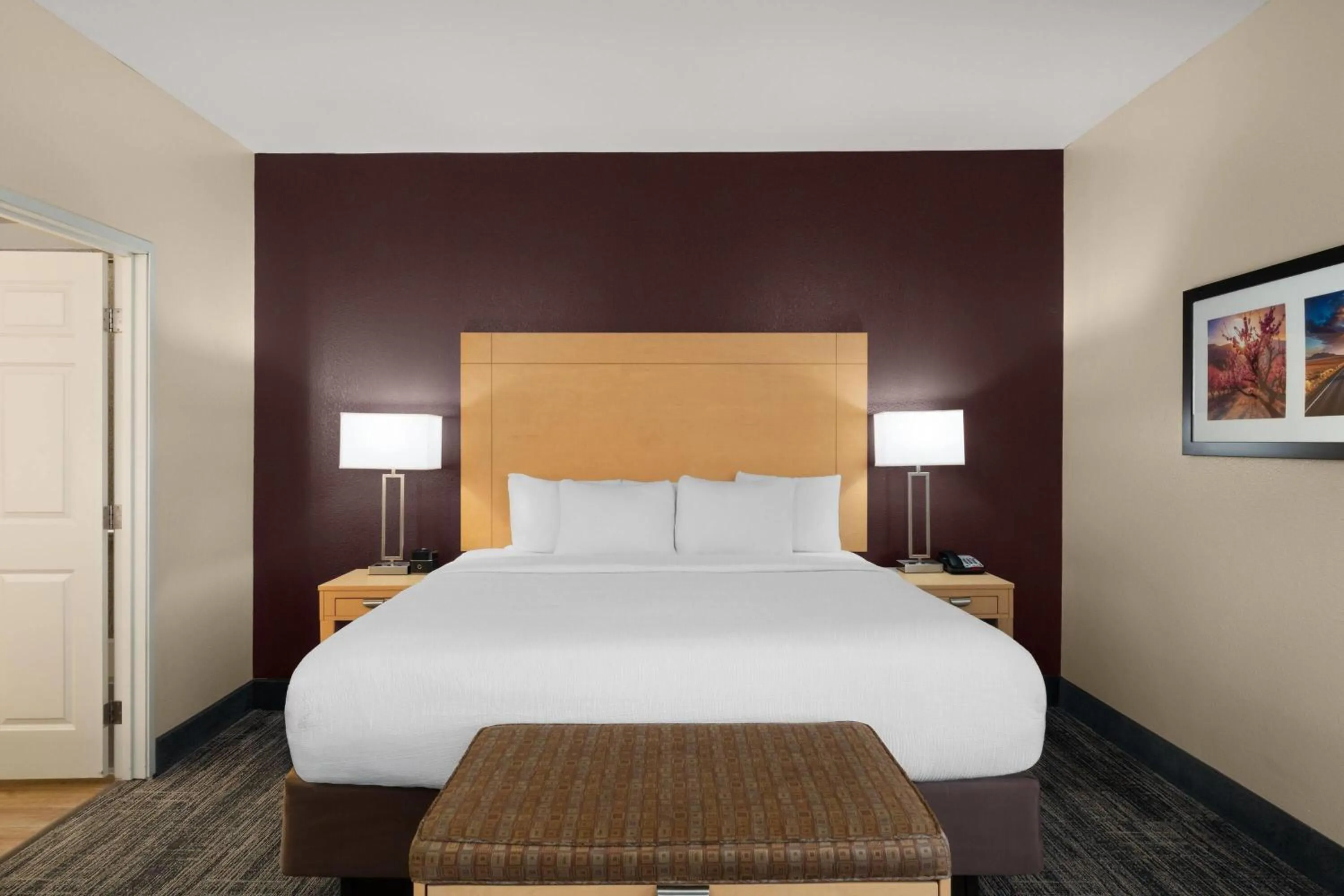 Photo of the whole room, Bed in La Quinta by Wyndham Tucumcari